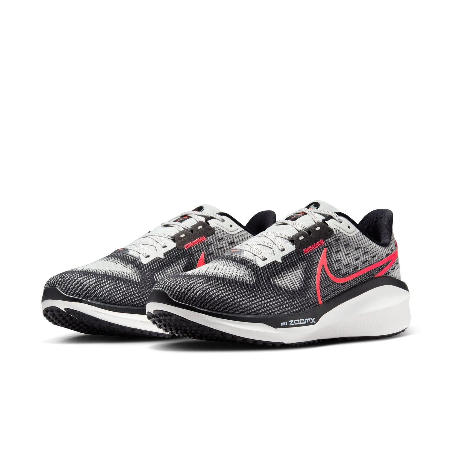 NIKE VOMERO 17 | NIKE Men Shoes | Running Shoes