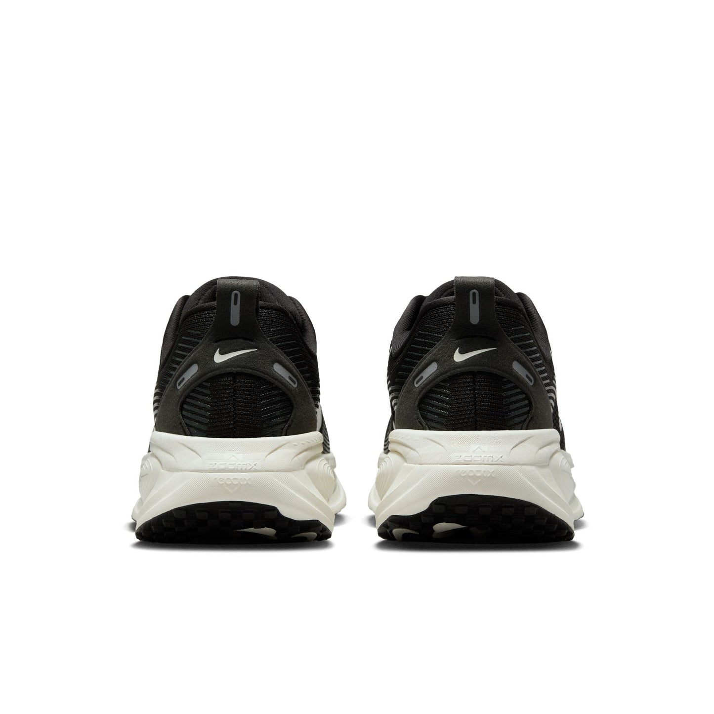 W NIKE VOMERO 18 | Nike Women Shoes | Running Shoes