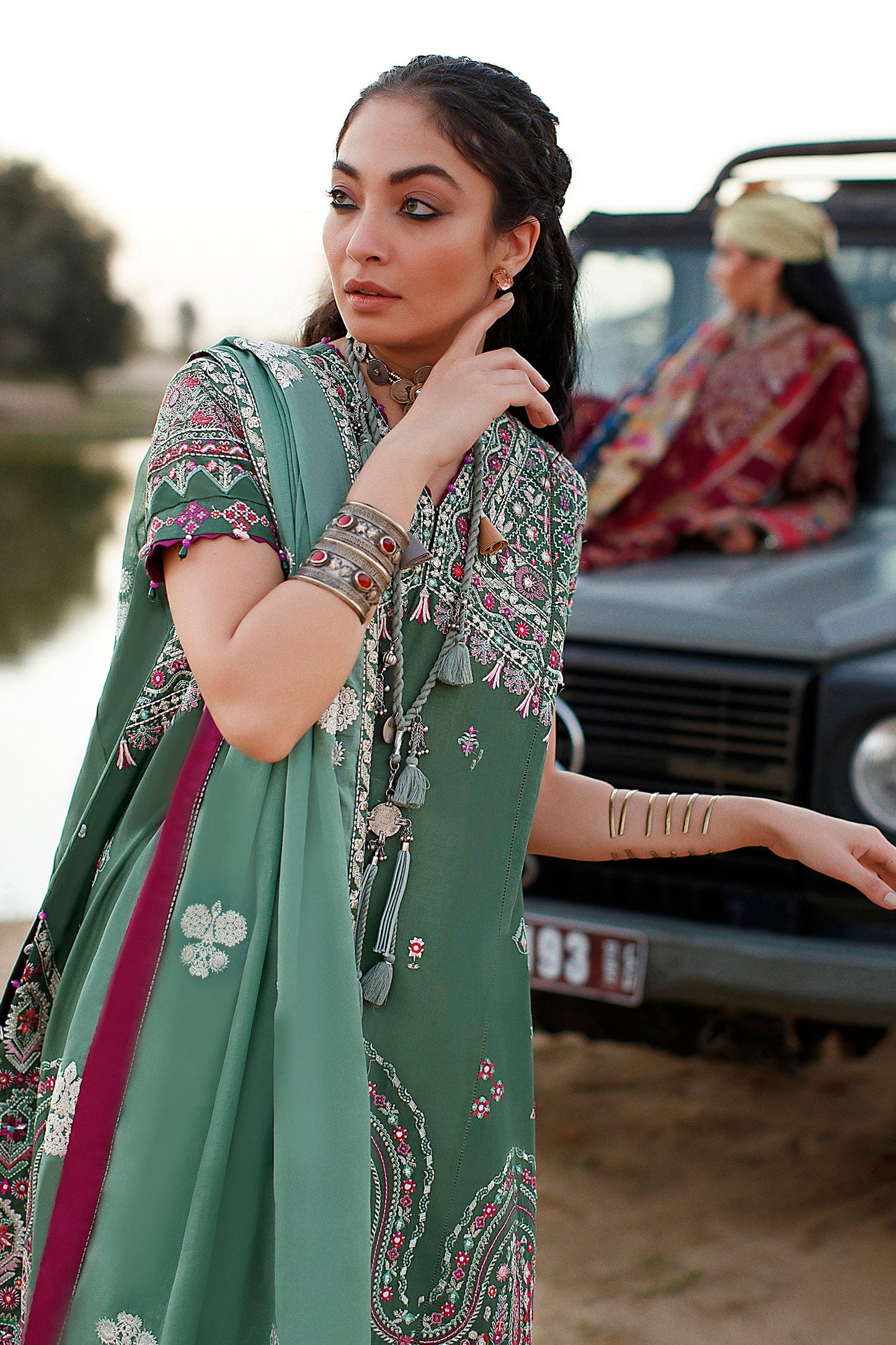 EL22-07 A (ZEINA) | Elan Lawn 2022 | Unstitched Embroidered Lawn Suit