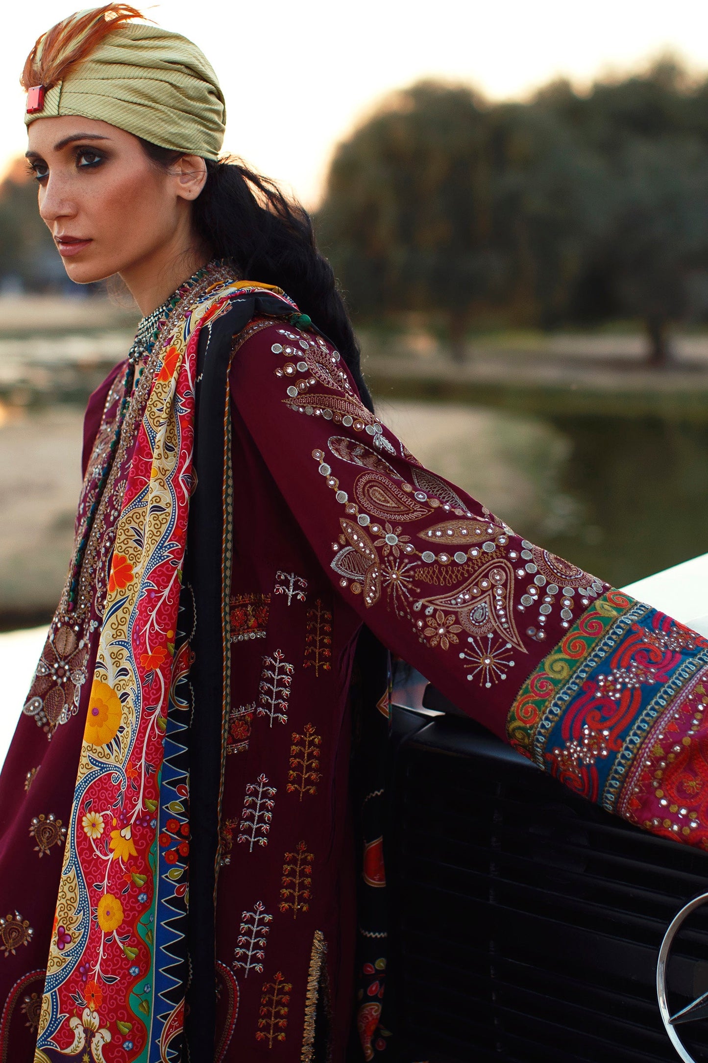 EL22-04 A (MAHROSH) | Elan Lawn 2022 | Unstitched Embroidered Lawn Suit