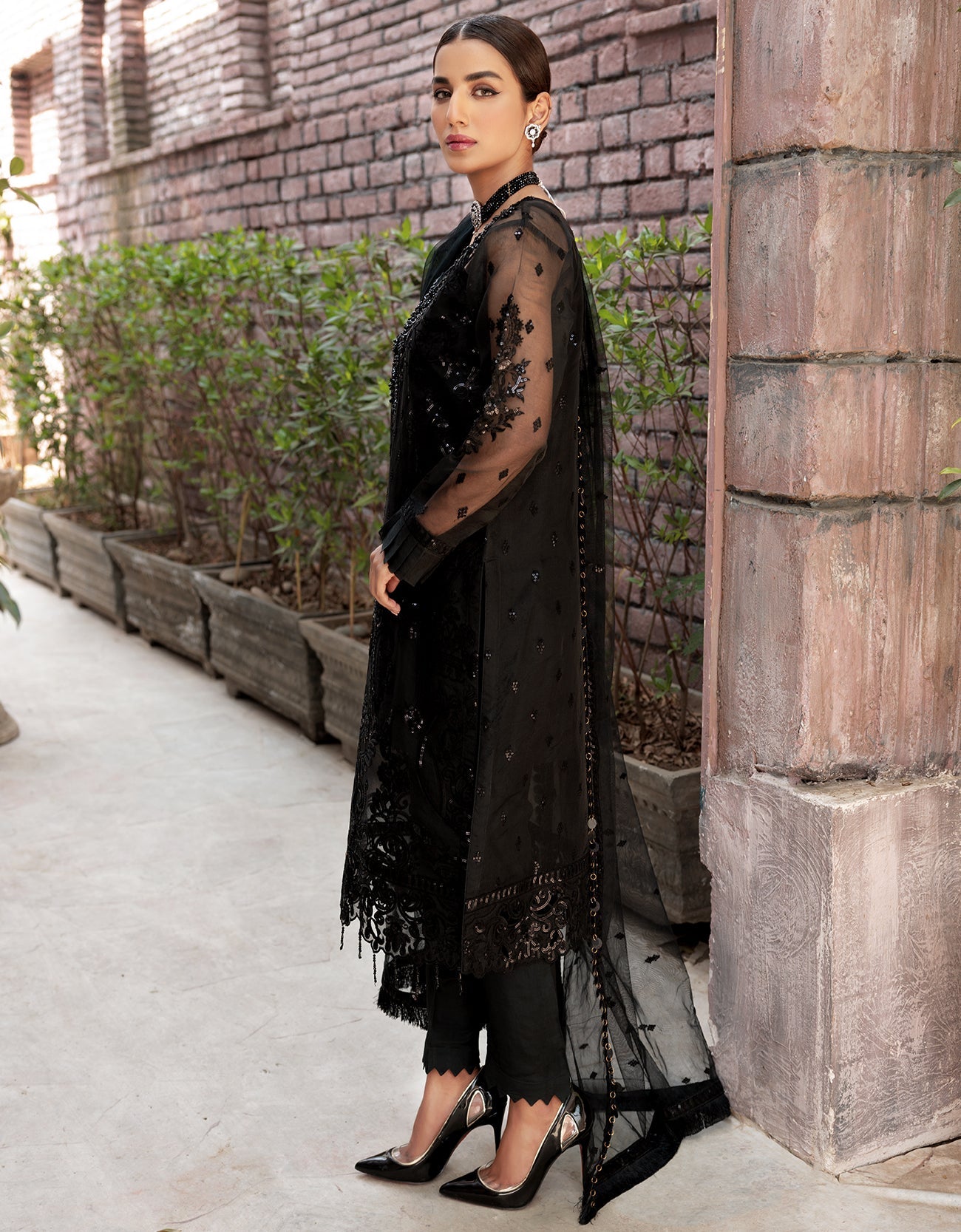 VE 03 | - Emaan Adeel Value Edition 2022 Vol-01 | Unstitched Embroidered Organza Suits