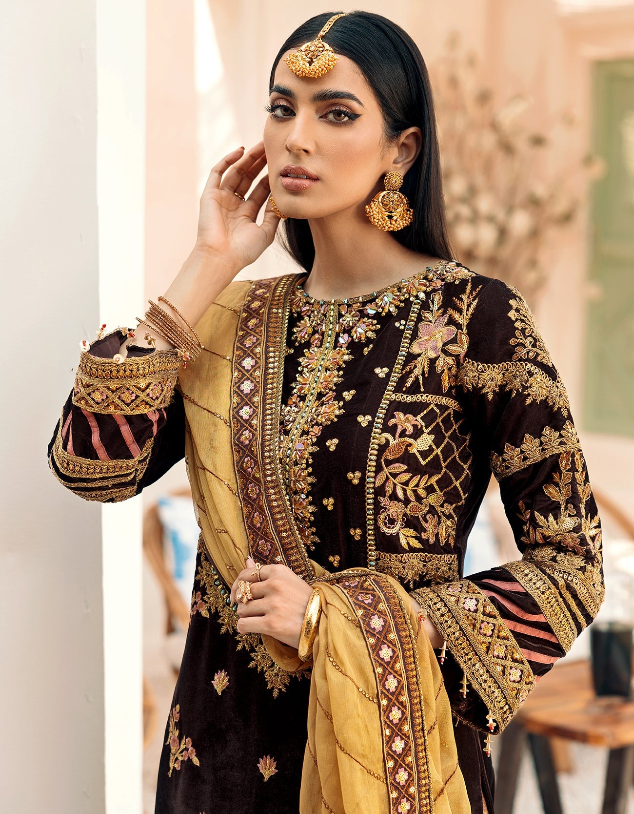 MK-303 | Emaan Adeel Makhmal Collection 2022 | Unstitched & Stitched Embroidered Valvet Suits