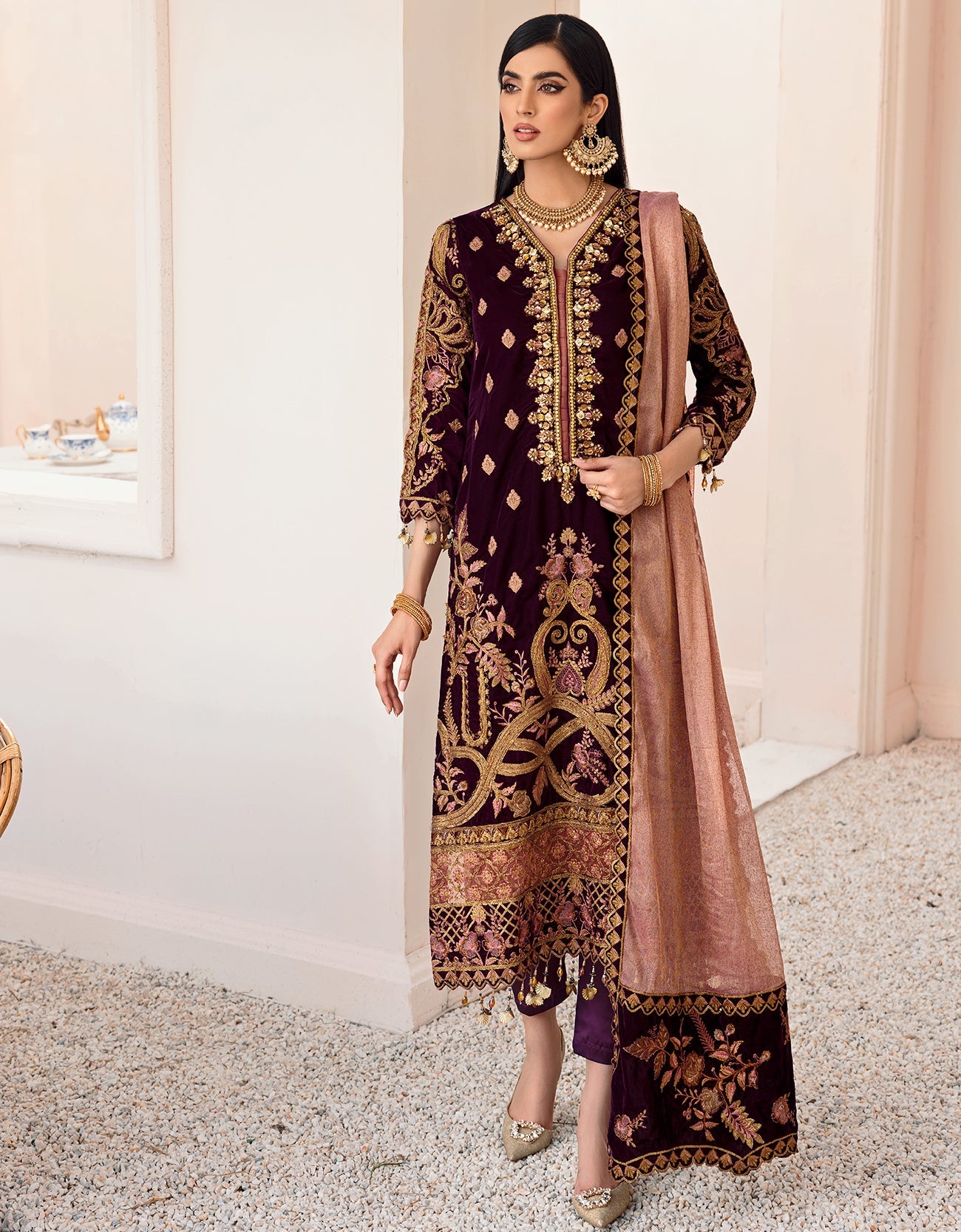 MK-306 | Emaan Adeel Makhmal Collection 2022 | Unstitched & Stitched Embroidered Valvet Suits