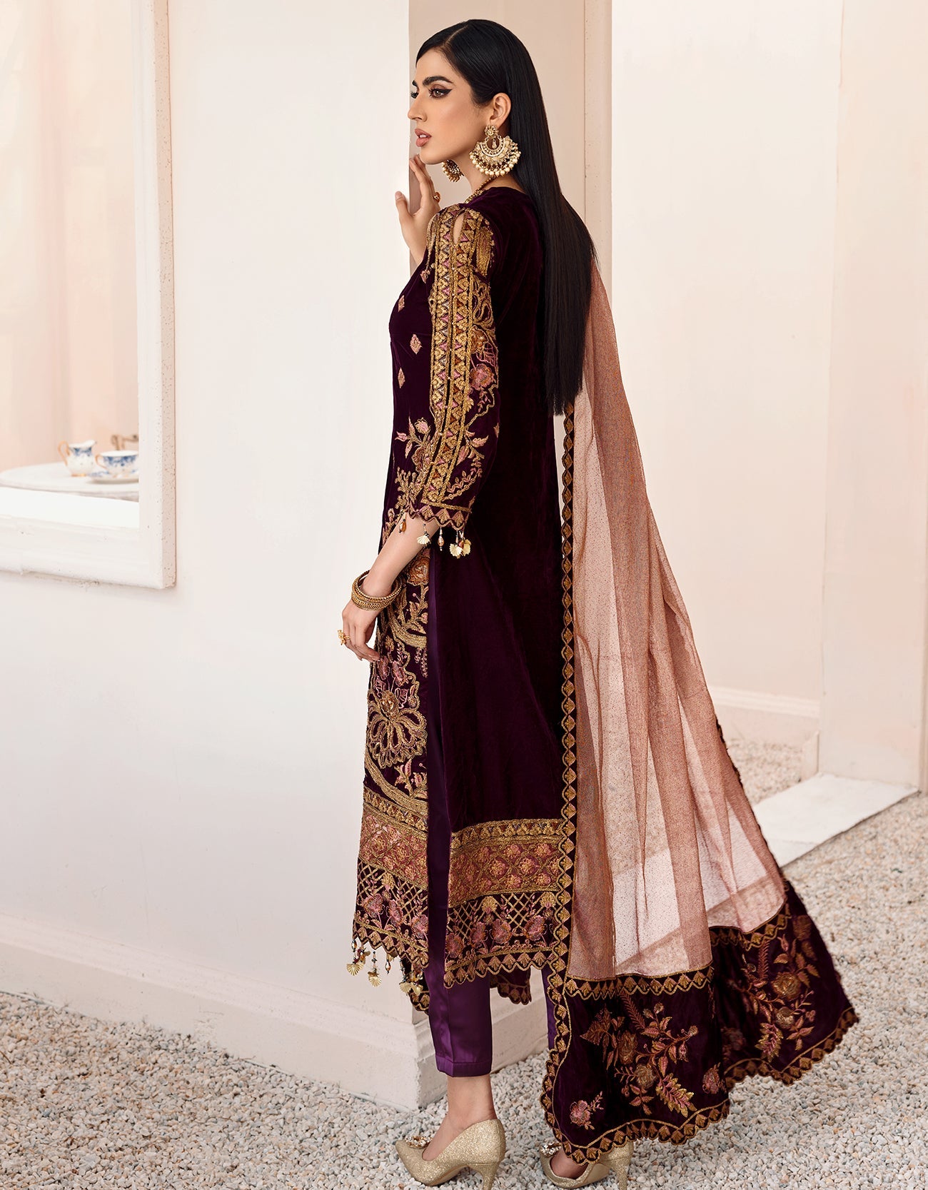 MK-306 | Emaan Adeel Makhmal Collection 2022 | Unstitched & Stitched Embroidered Valvet Suits