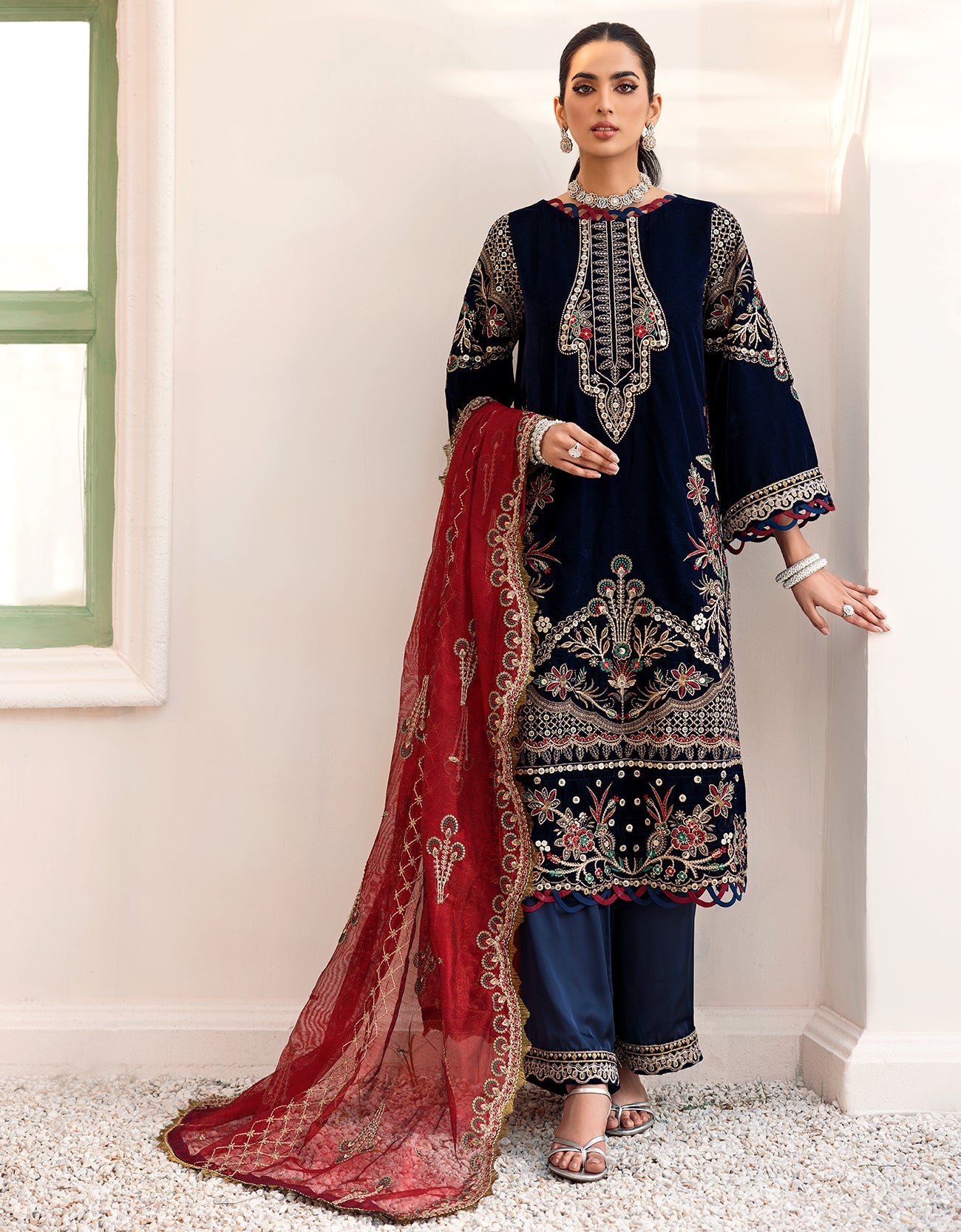 MK-301 | Emaan Adeel Makhmal Collection 2022 | Unstitched & Stitched Embroidered Valvet Suits
