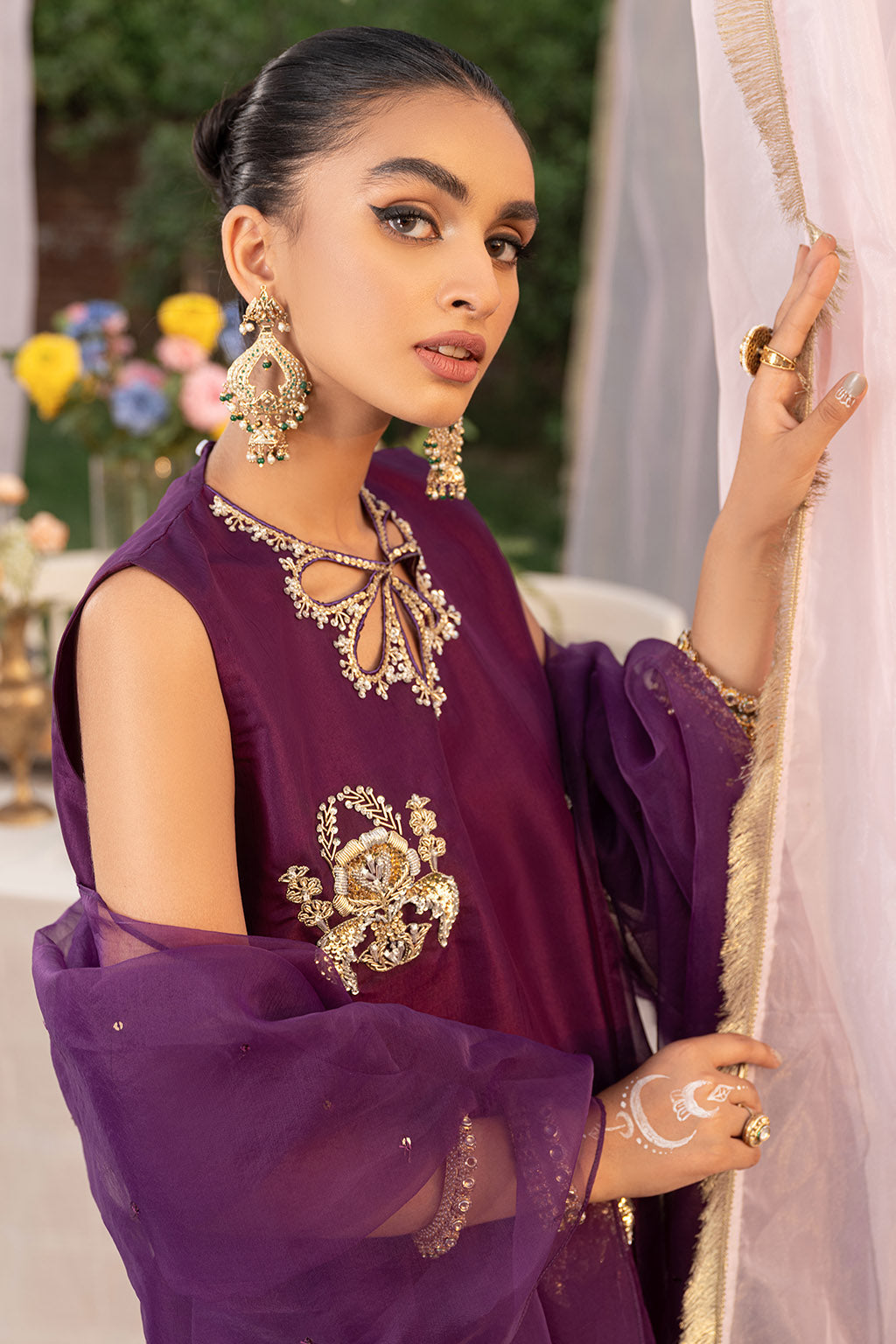 MM-08 | Vanya Mah-E-Meer RTW Stitched Collection