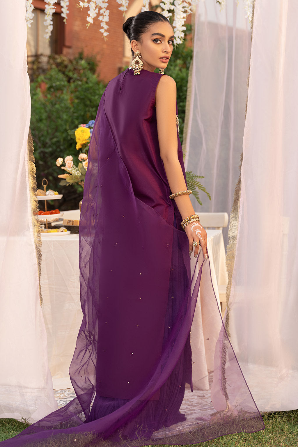 MM-08 | Vanya Mah-E-Meer RTW Stitched Collection