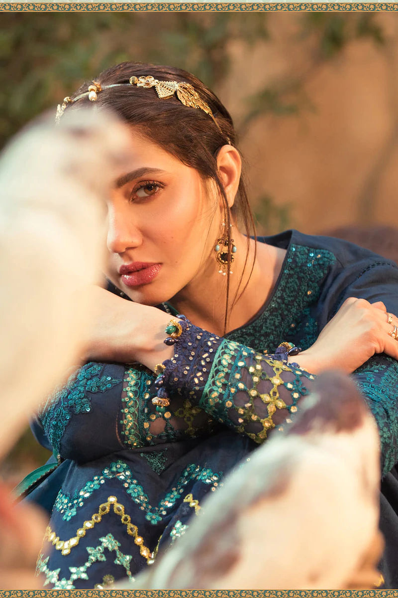 D-2215-B | Maria B Mein Teri Aan Lawn Summer Collection 22 | Unstitched Embroidered Lawn Suits