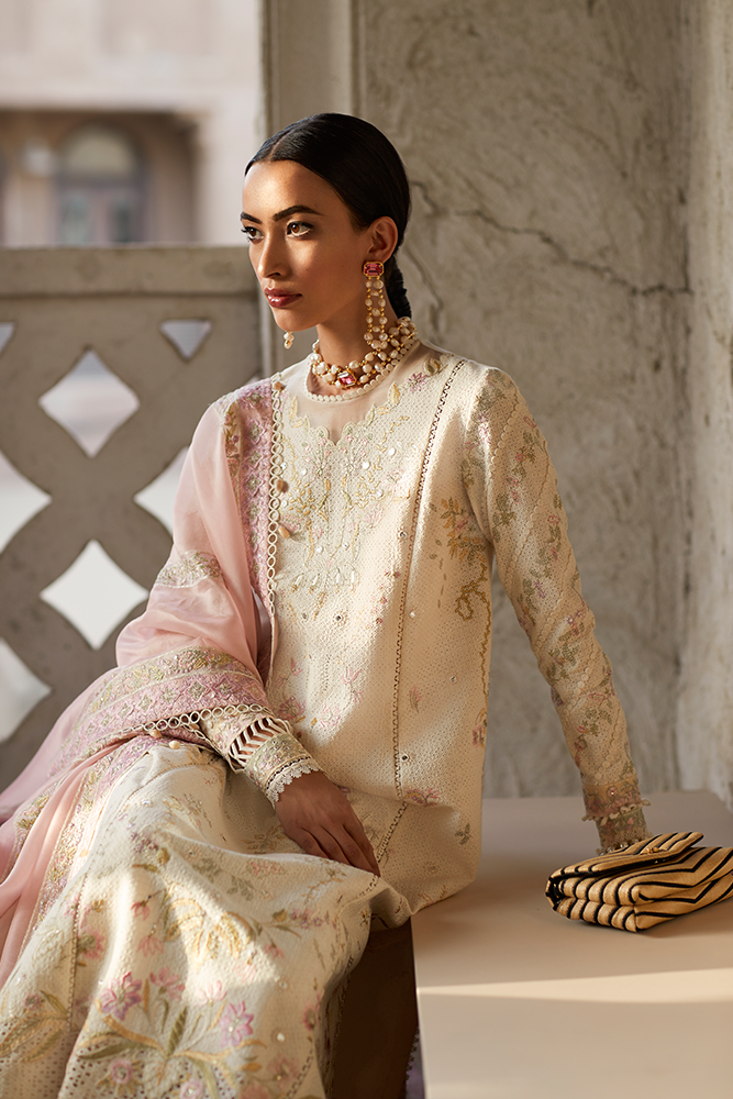 MIRA | Suffuse Festive Lawn Collection 2022 | Unstitched Embroidered Lawn Suits