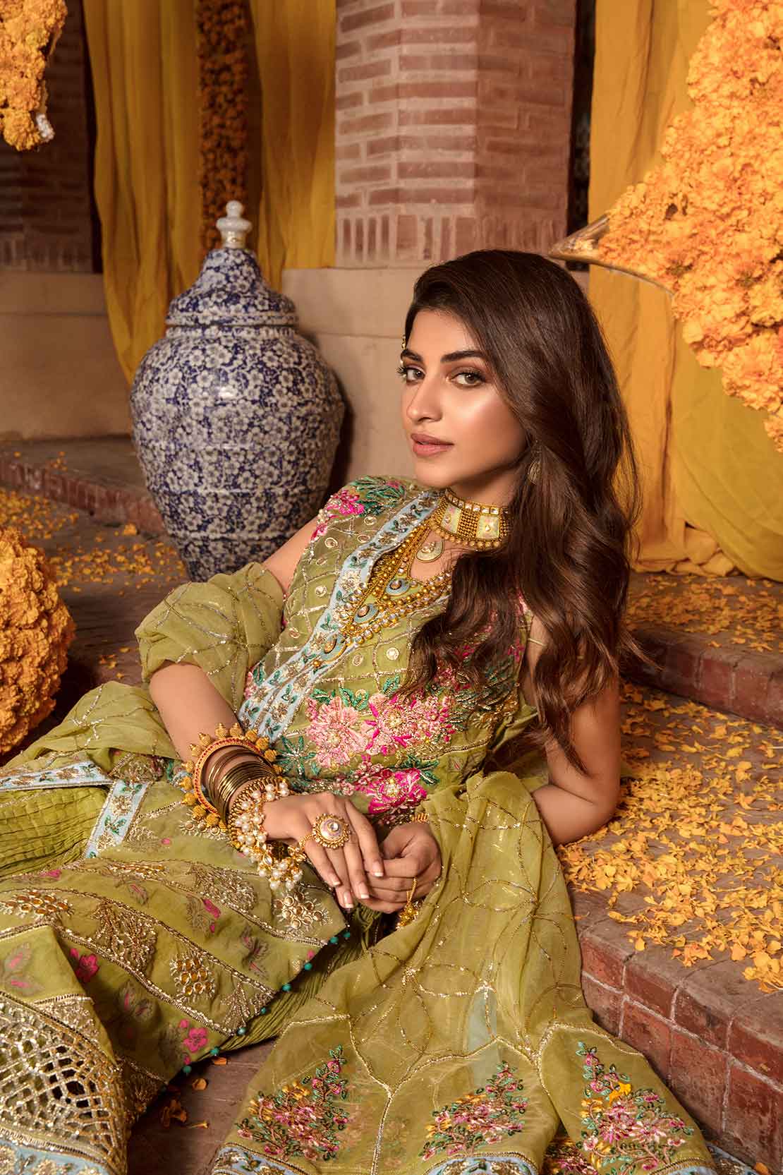 4B SUCHA GOTA - LIME | Crimson X Saira Shakira Wedding Collection '22 | Unstitched Embroidered Velvet Suits