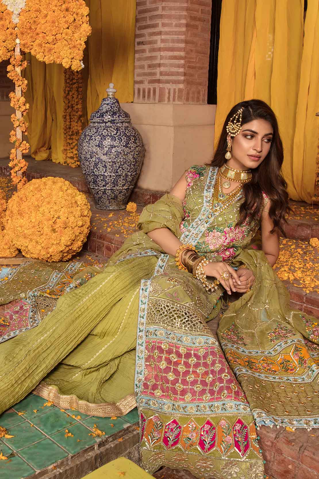 4B SUCHA GOTA - LIME | Crimson X Saira Shakira Wedding Collection '22 | Unstitched Embroidered Velvet Suits
