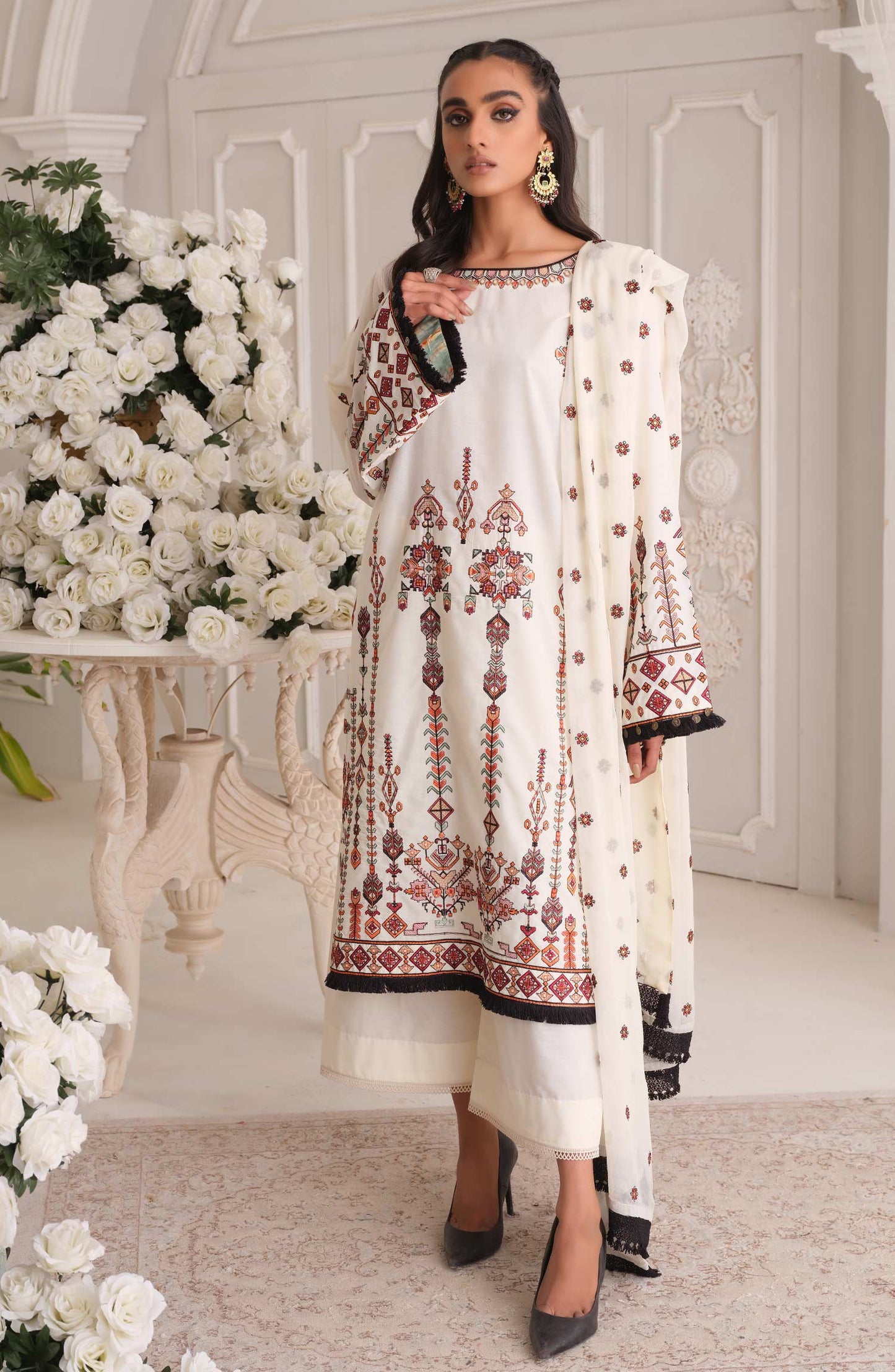 GULL (MLRD-017) | Maryum N Maria Luxury Pret Eid Edit 2022 | Stitched Ready to Wear Suits