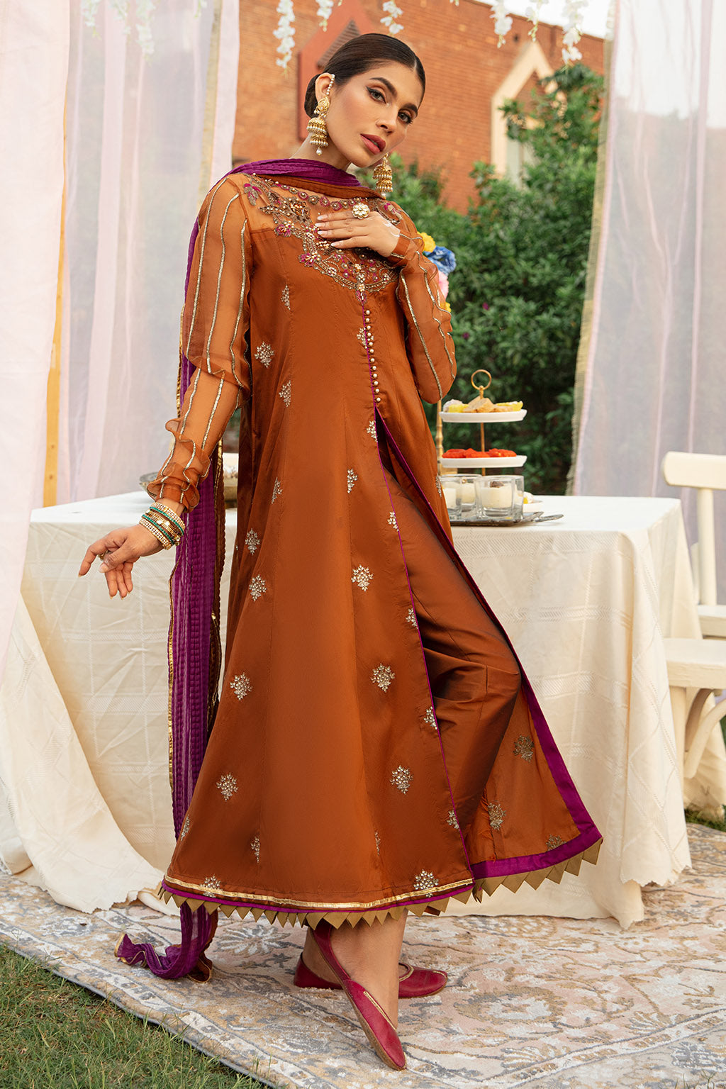 MM-05 | Vanya Mah-E-Meer RTW Stitched Collection