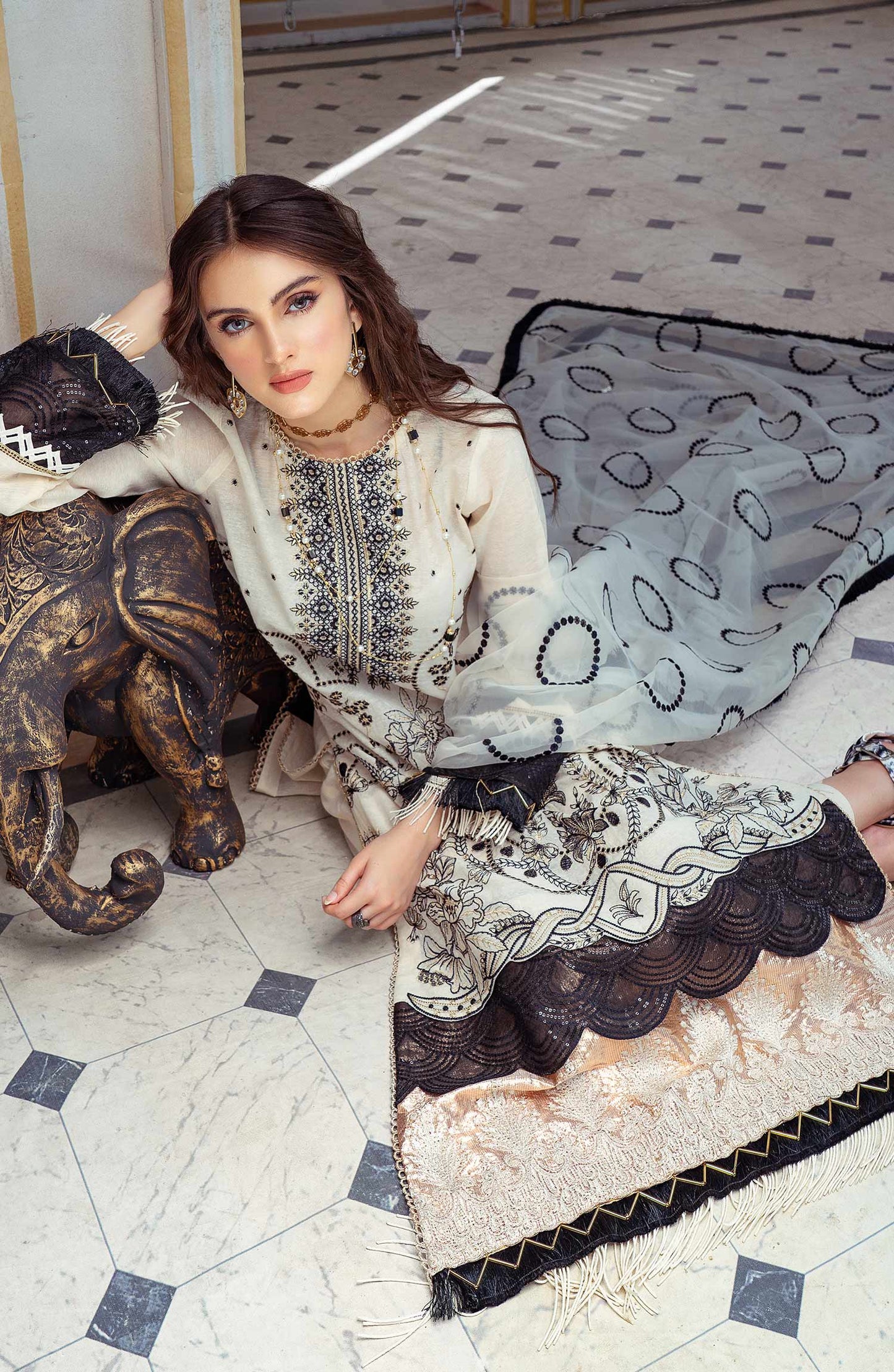 Black Rose - (MLRD - 066) | Maryum N Maria Luxury Pret Eid Edit 2022 | Stitched Ready to Wear Suits