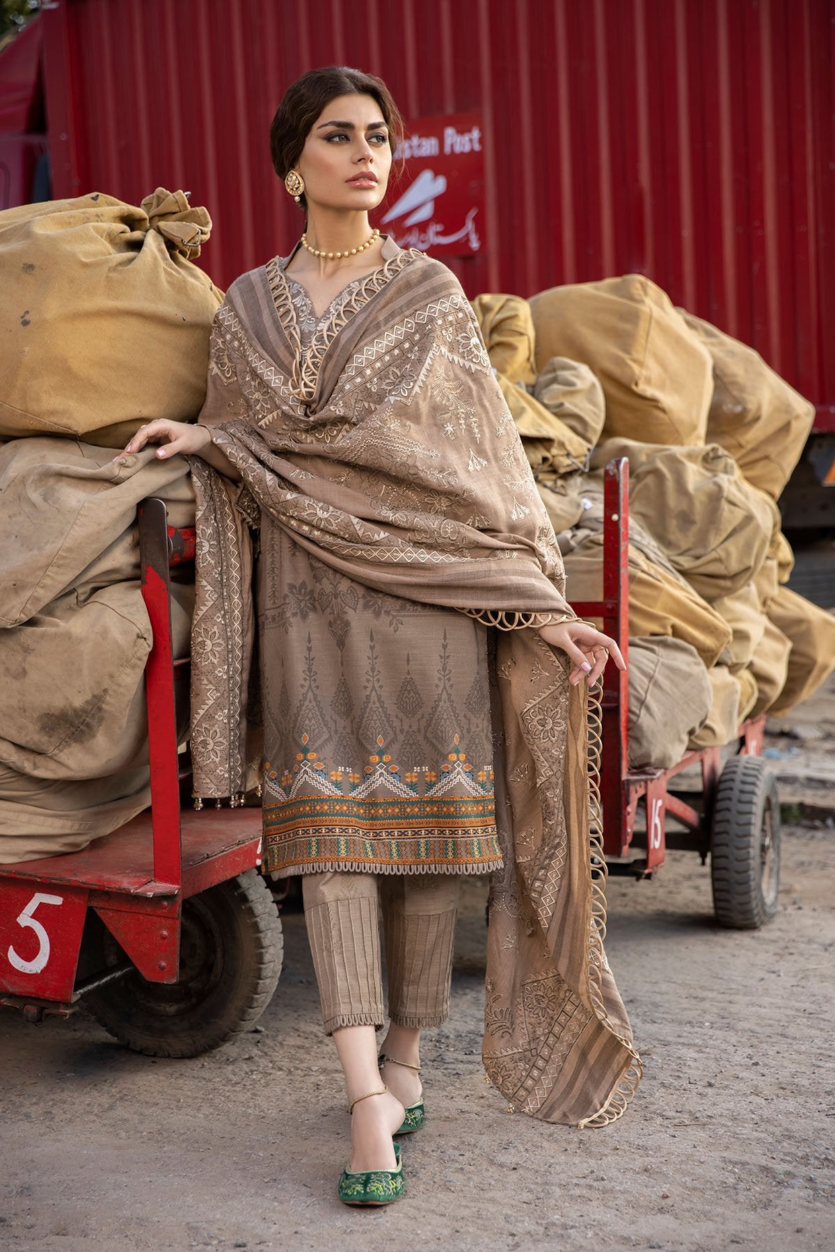 CHINAR | Nureh Maya Winter Khaddar Collection Vol 2 2021 | Unstitched Embroidered Khaddar Suits