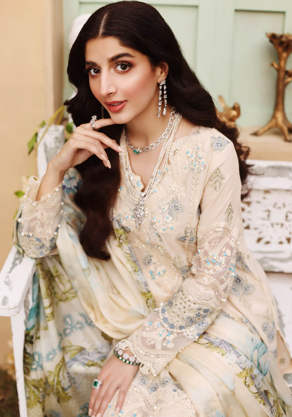 ELF-11 Magnifique | Elaf Luxury Festive Lawn Collection 2022 | Unstitched Embroidered Lawn Suits
