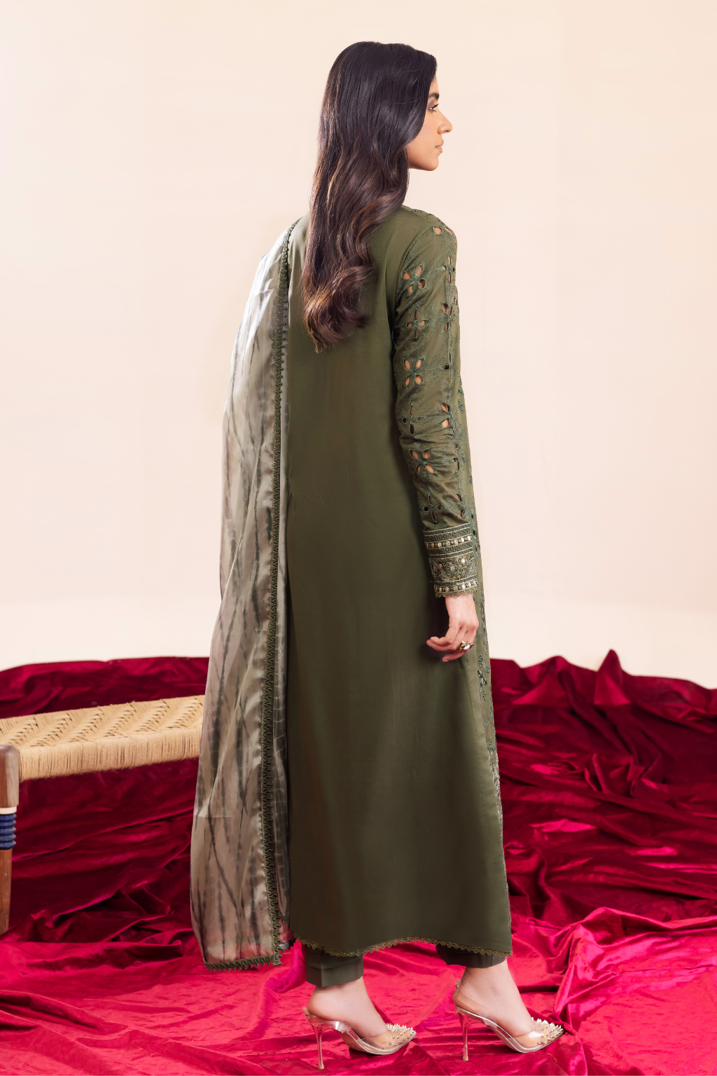 AL-06 Zareen | Iznik Aashiyan Embroidered Unstitched Festive Lawn Collection23