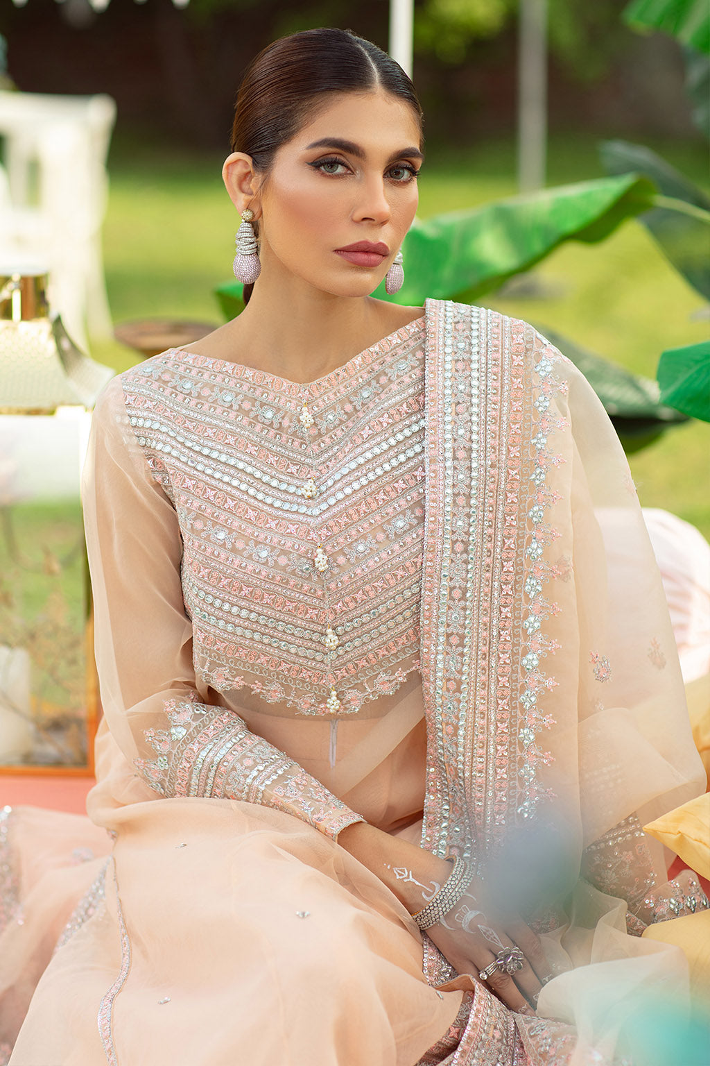 MM-09 | Vanya Mah-E-Meer RTW Stitched Collection