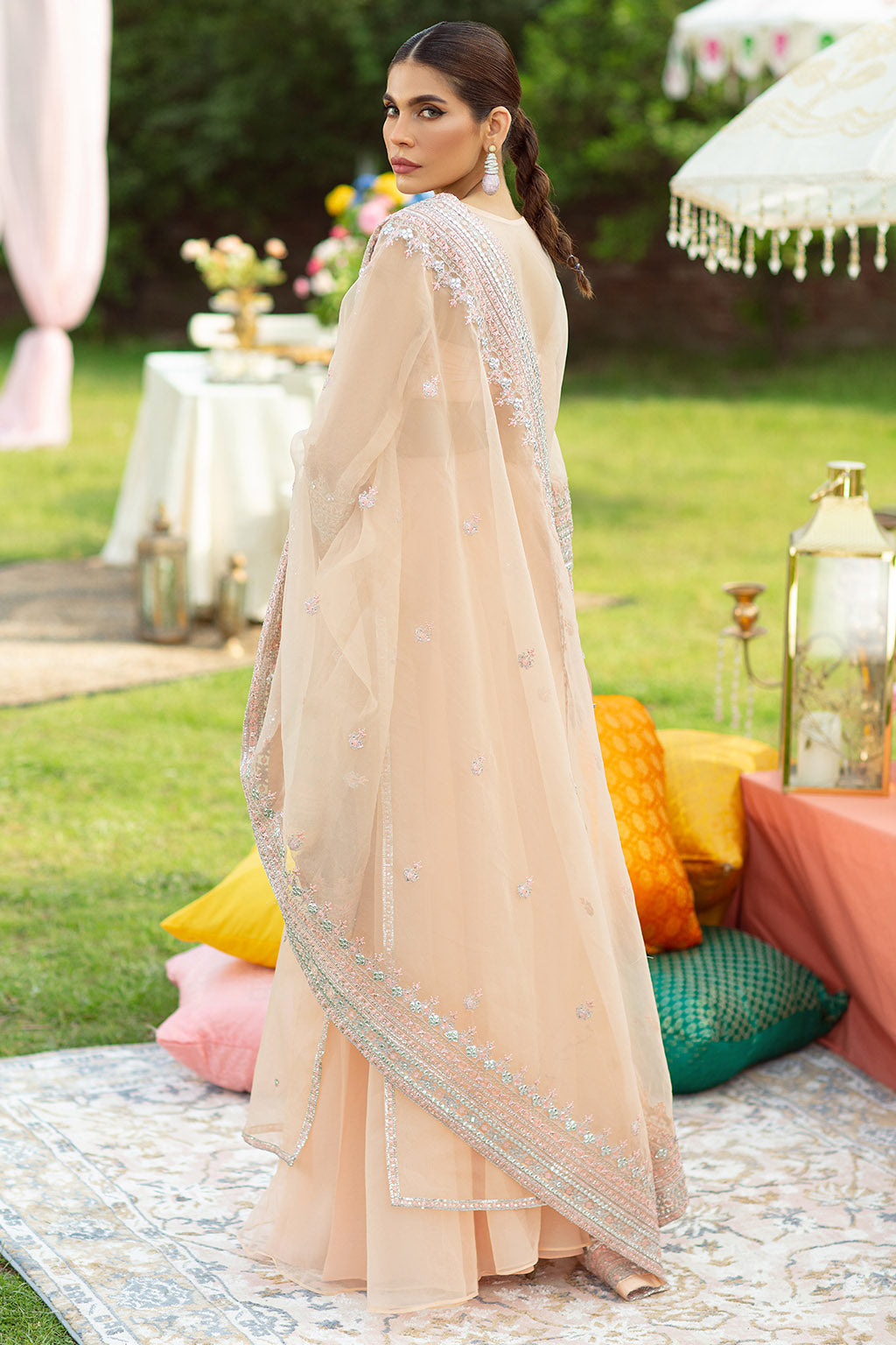 MM-09 | Vanya Mah-E-Meer RTW Stitched Collection
