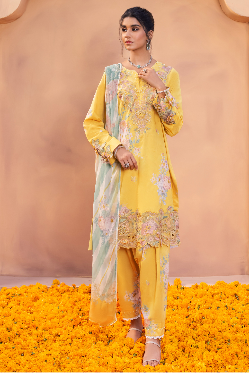 AL-07 Aanisah | Iznik Aashiyan Embroidered Unstitched Festive Lawn Collection23
