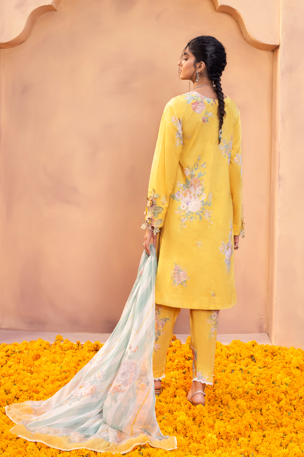 AL-07 Aanisah | Iznik Aashiyan Embroidered Unstitched Festive Lawn Collection23