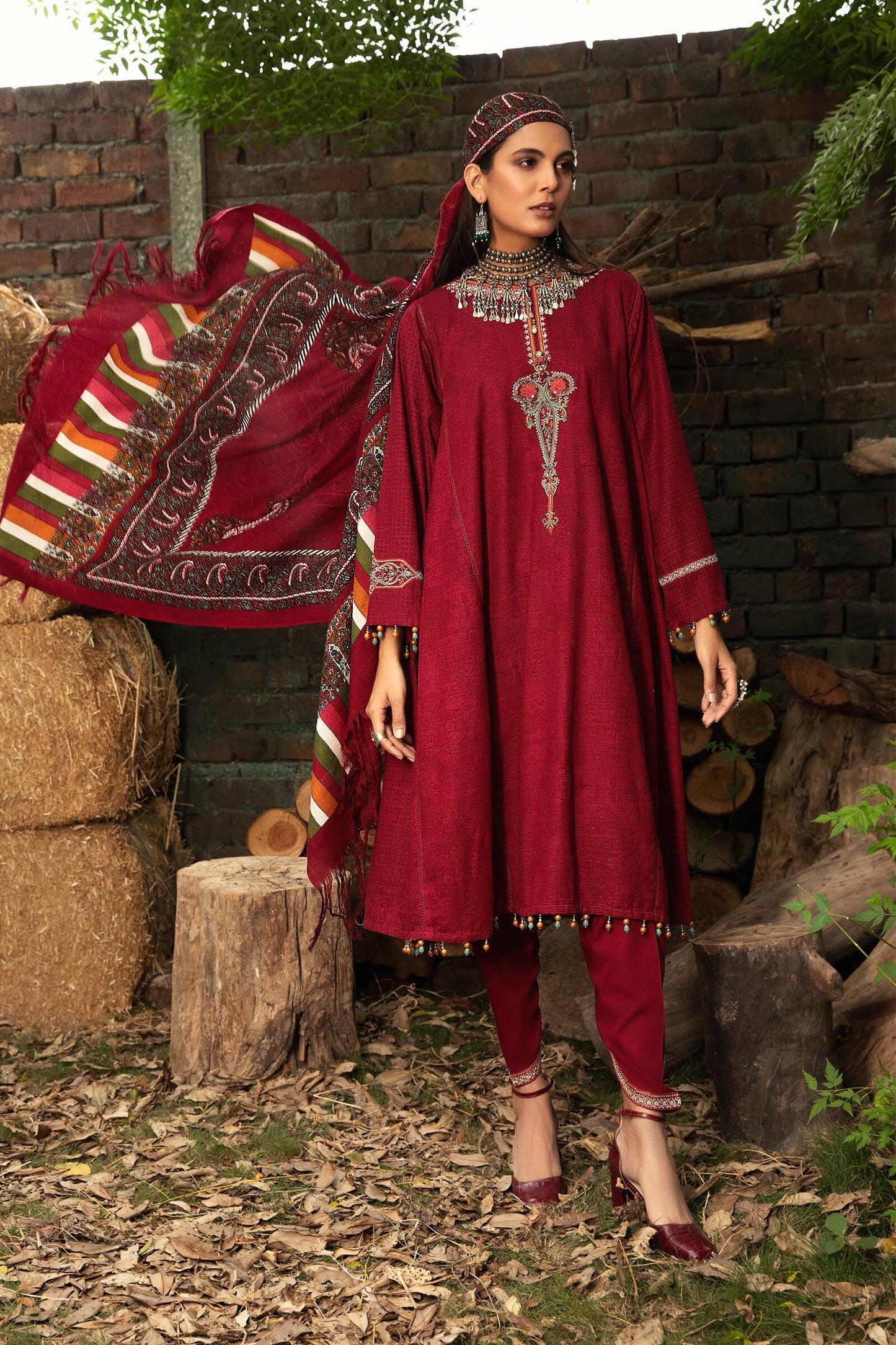 MPT 1201 B | Maria B MPrints Winter Collection 2021 | Unstitched Embroidered Khaddar Suits