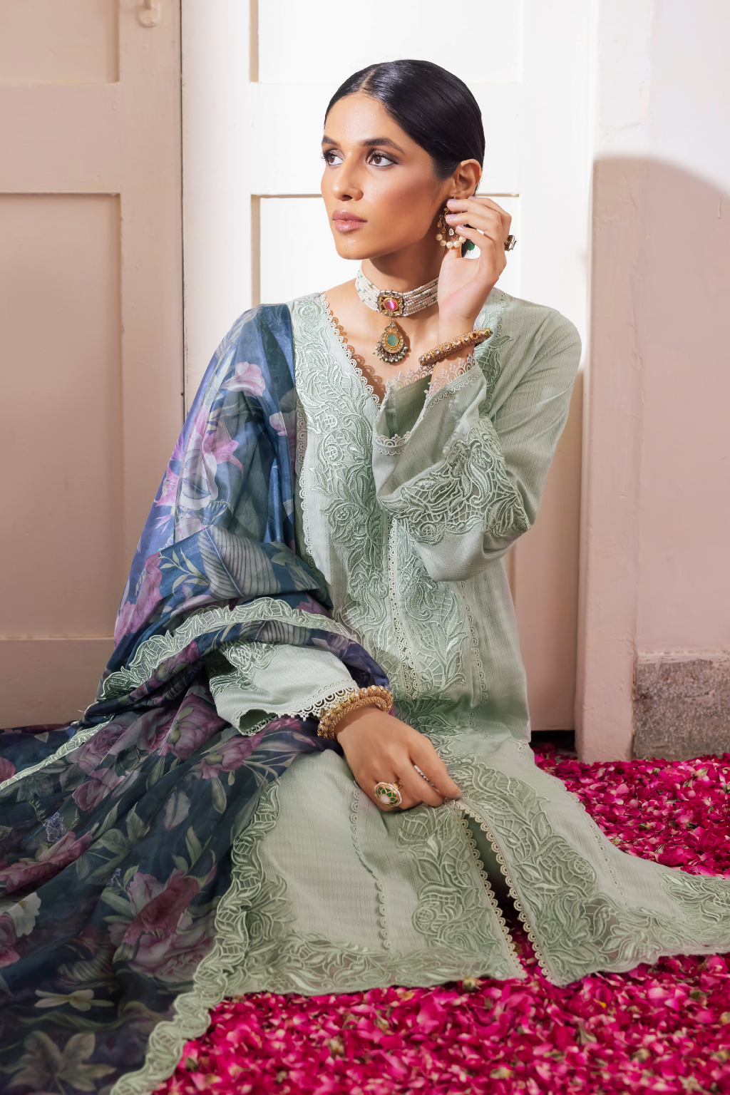 AL-05 Insha | Iznik Aashiyan Embroidered Unstitched Festive Lawn Collection23