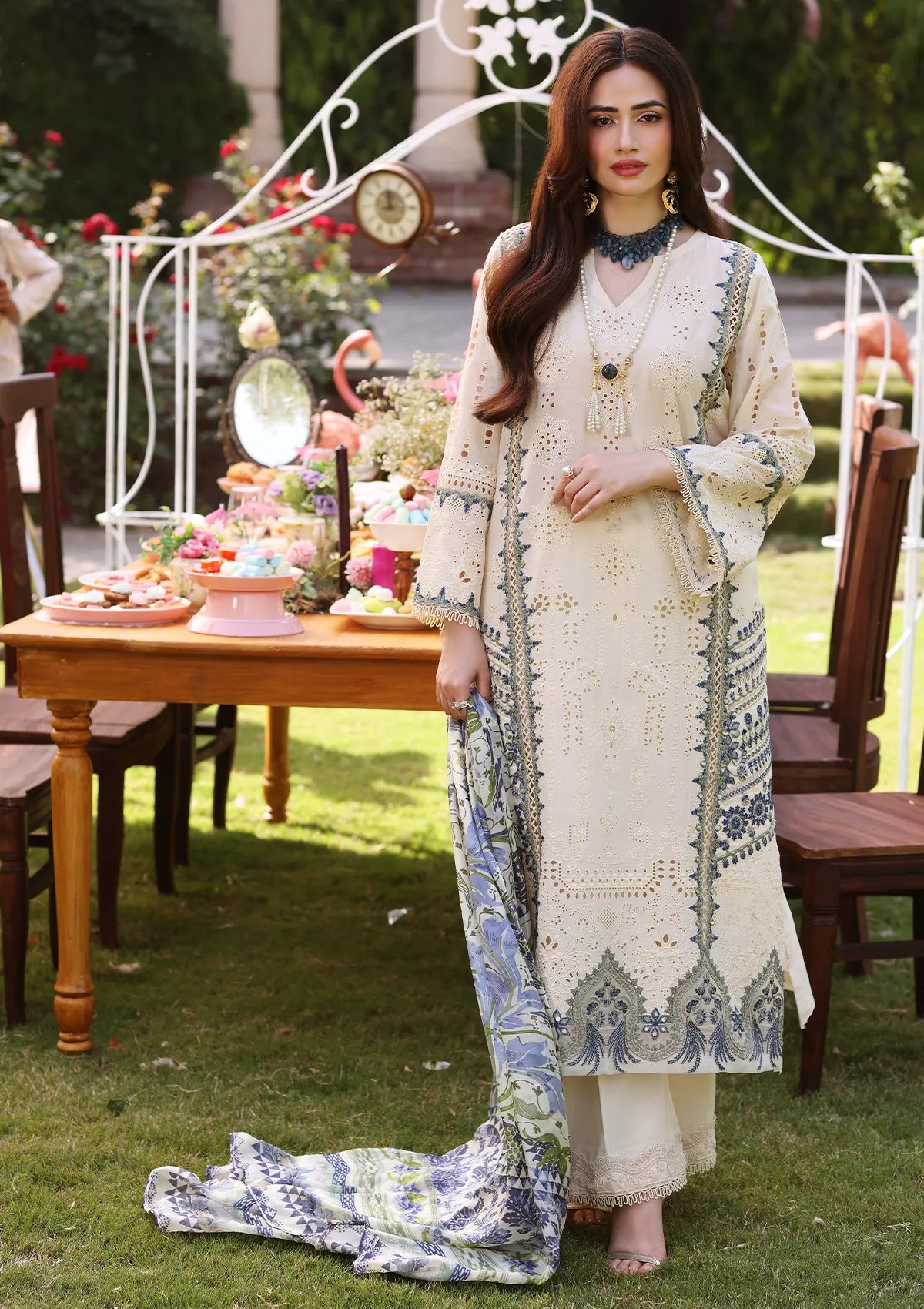 ECF-07 DAISY | Elaf Premium festive Chikankari collection2023