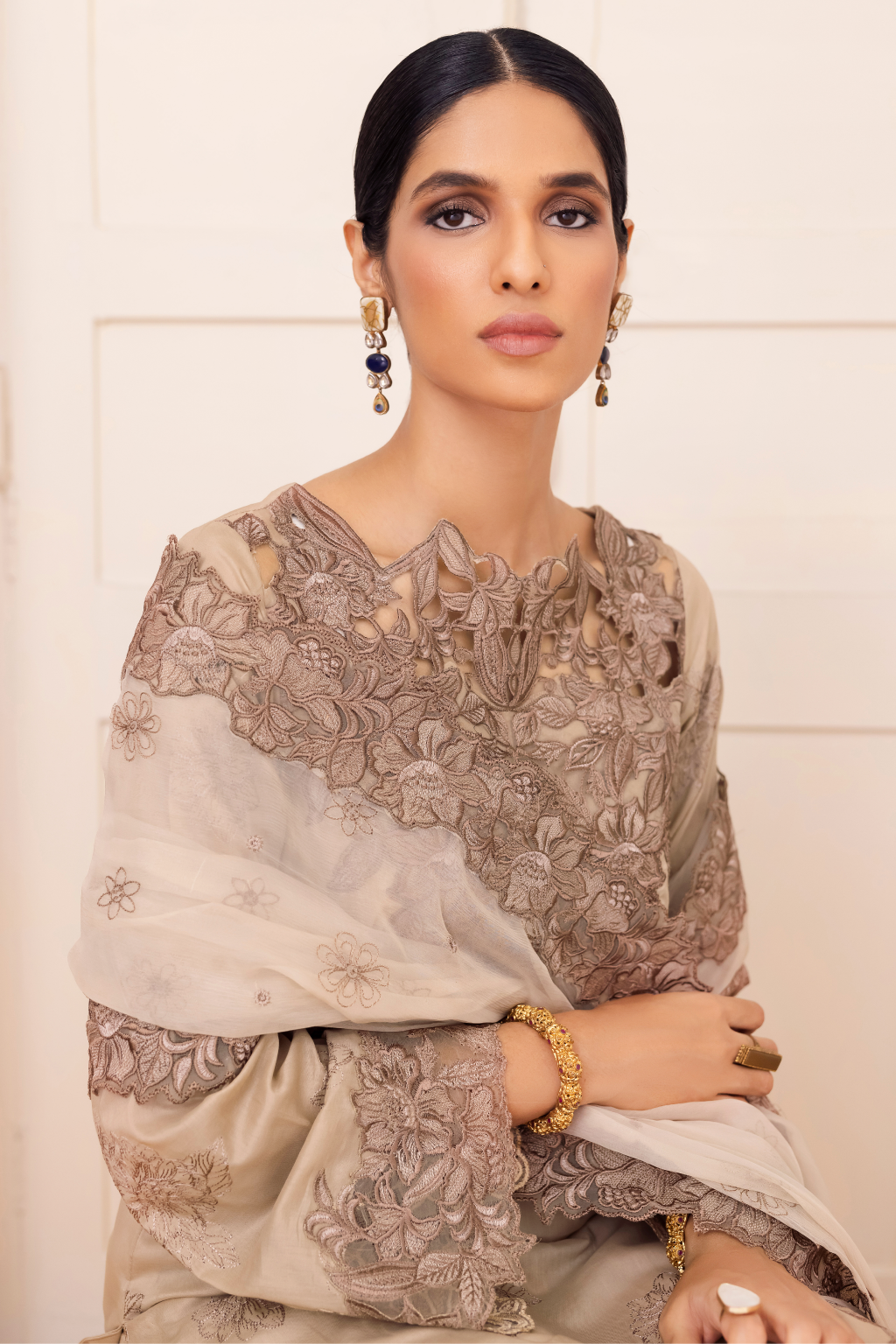 AL-09 Farsana | Iznik Aashiyan Embroidered unstitched Festive Lawn Collection23