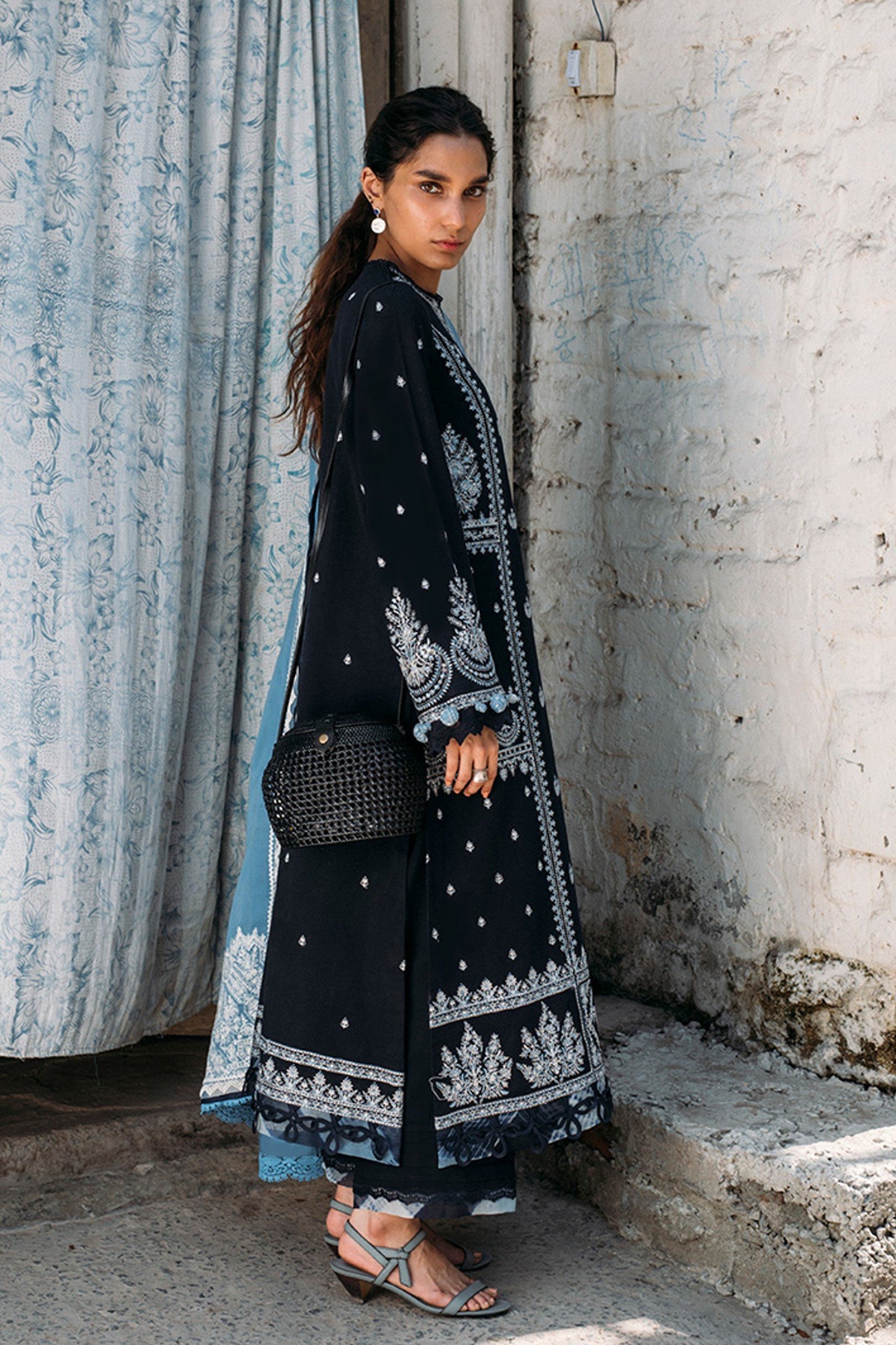 TARA (ZW21-01) | Zaha Hamrahi Winter Collection 2021 | Unstitched Embroidered Khaddar Suits