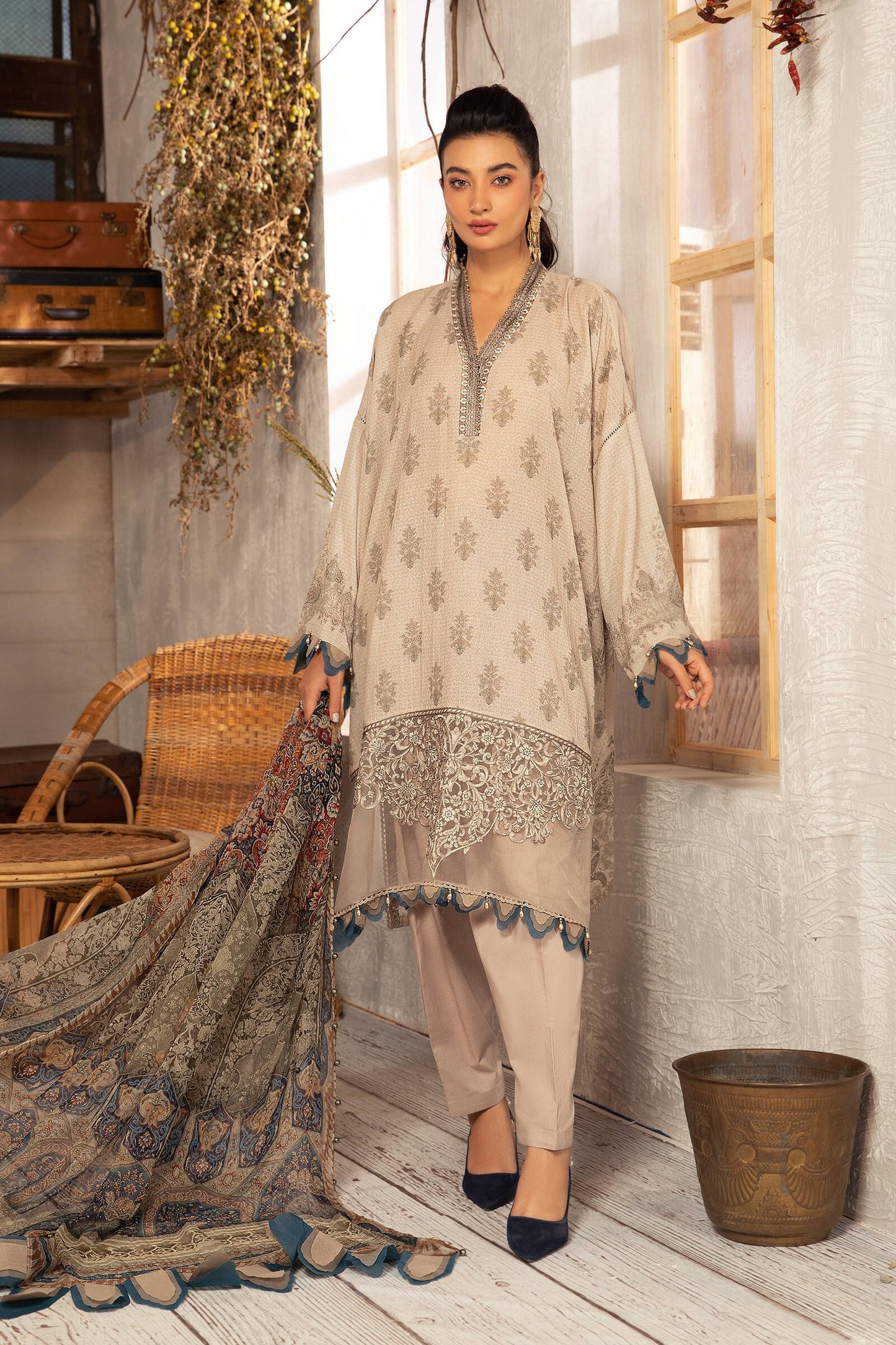 MPT 1212 B | Maria B MPrints Winter Collection 2021 | Unstitched Embroidered Karandi Suits