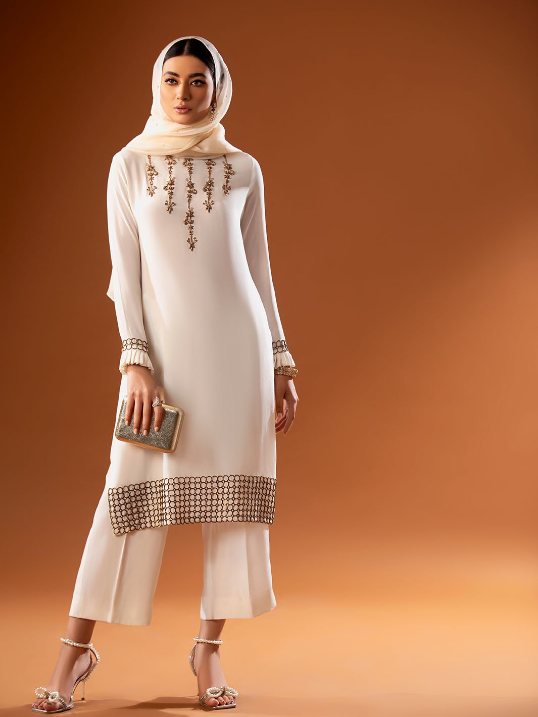 Ameera | Mohtaram NUUR Luxury PRET Collection 2022 | Stitched Silk Suits