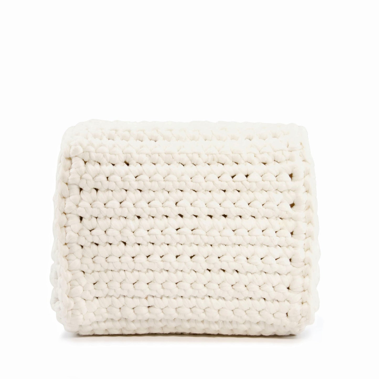 DAINTRY - WHITE