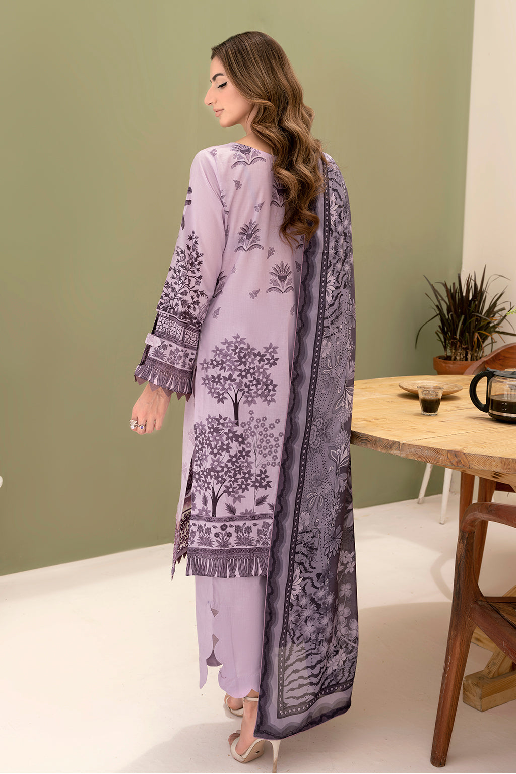 Y-706 | Ramsha Riwayat Luxury Lawn Vol 7 Collection | Unstitched Lawn Embroidered Suits