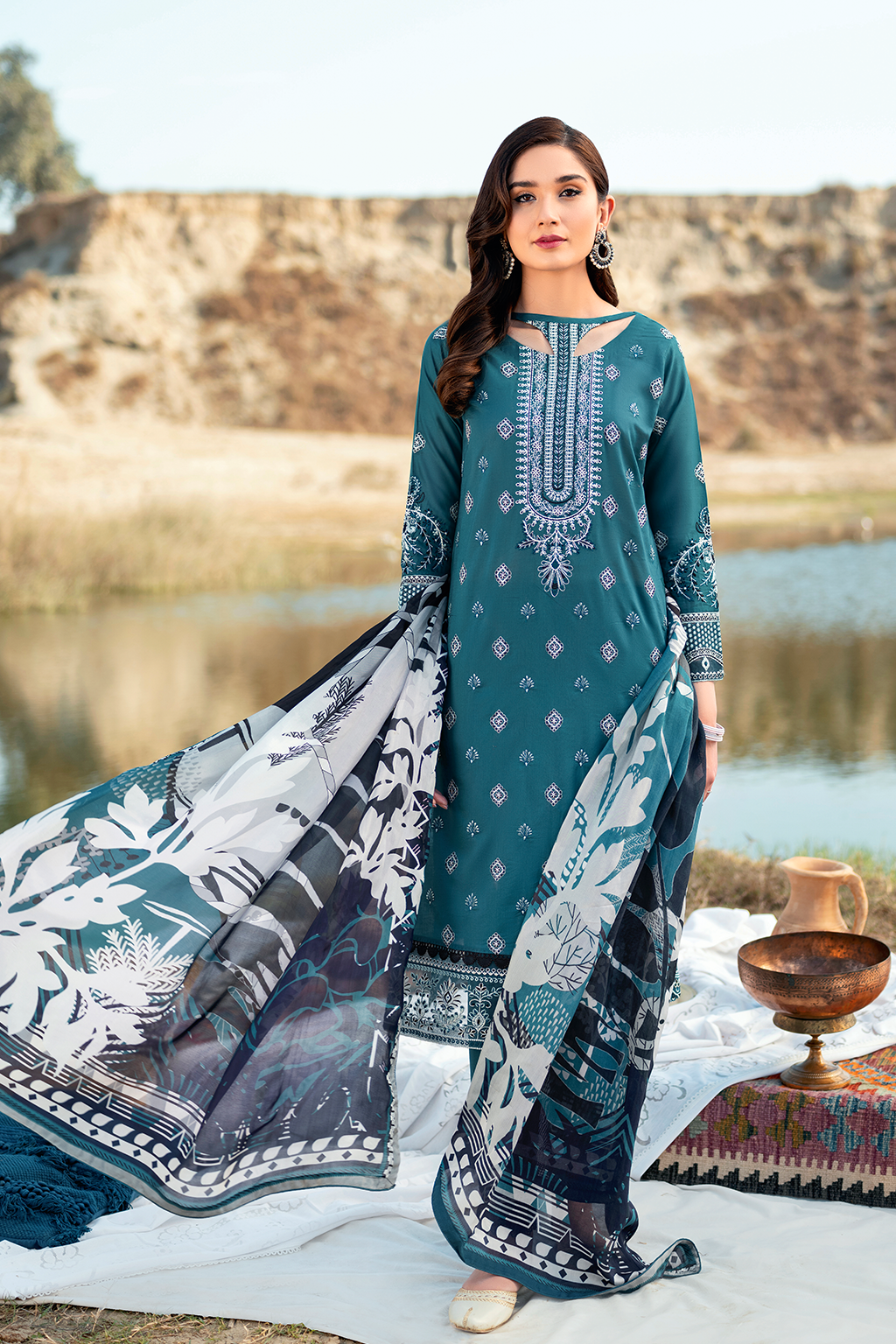 Y-603 | Ramsha Riwayat Luxury Lawn Vol 7Collection | Unstitched Lawn Embroidered Suits