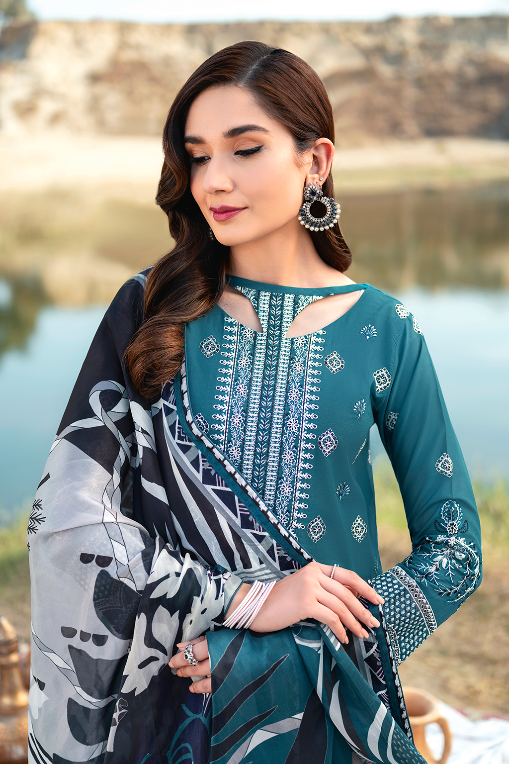 Y-603 | Ramsha Riwayat Luxury Lawn Vol 7Collection | Unstitched Lawn Embroidered Suits