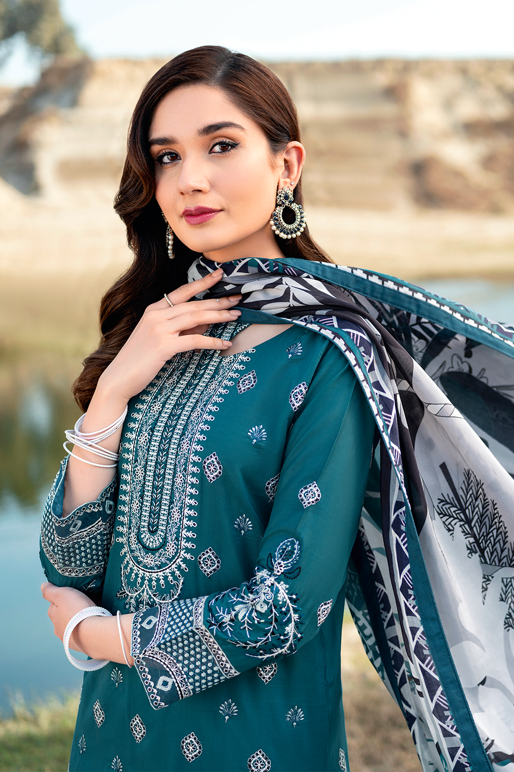 Y-603 | Ramsha Riwayat Luxury Lawn Vol 7Collection | Unstitched Lawn Embroidered Suits
