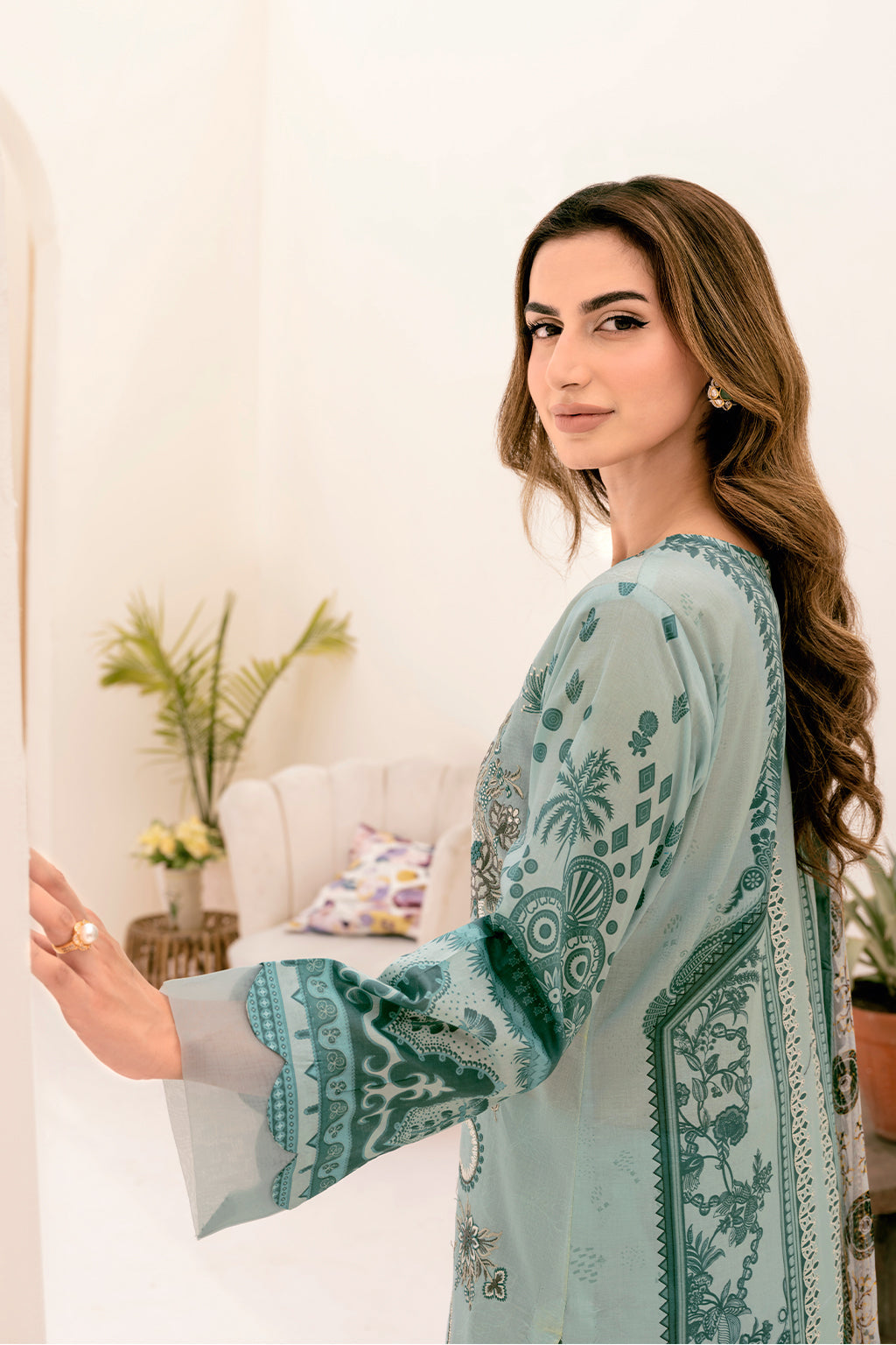 Y-709 | Ramsha Riwayat Luxury Lawn Vol 7 Collection | Unstitched Lawn Embroidered Suits