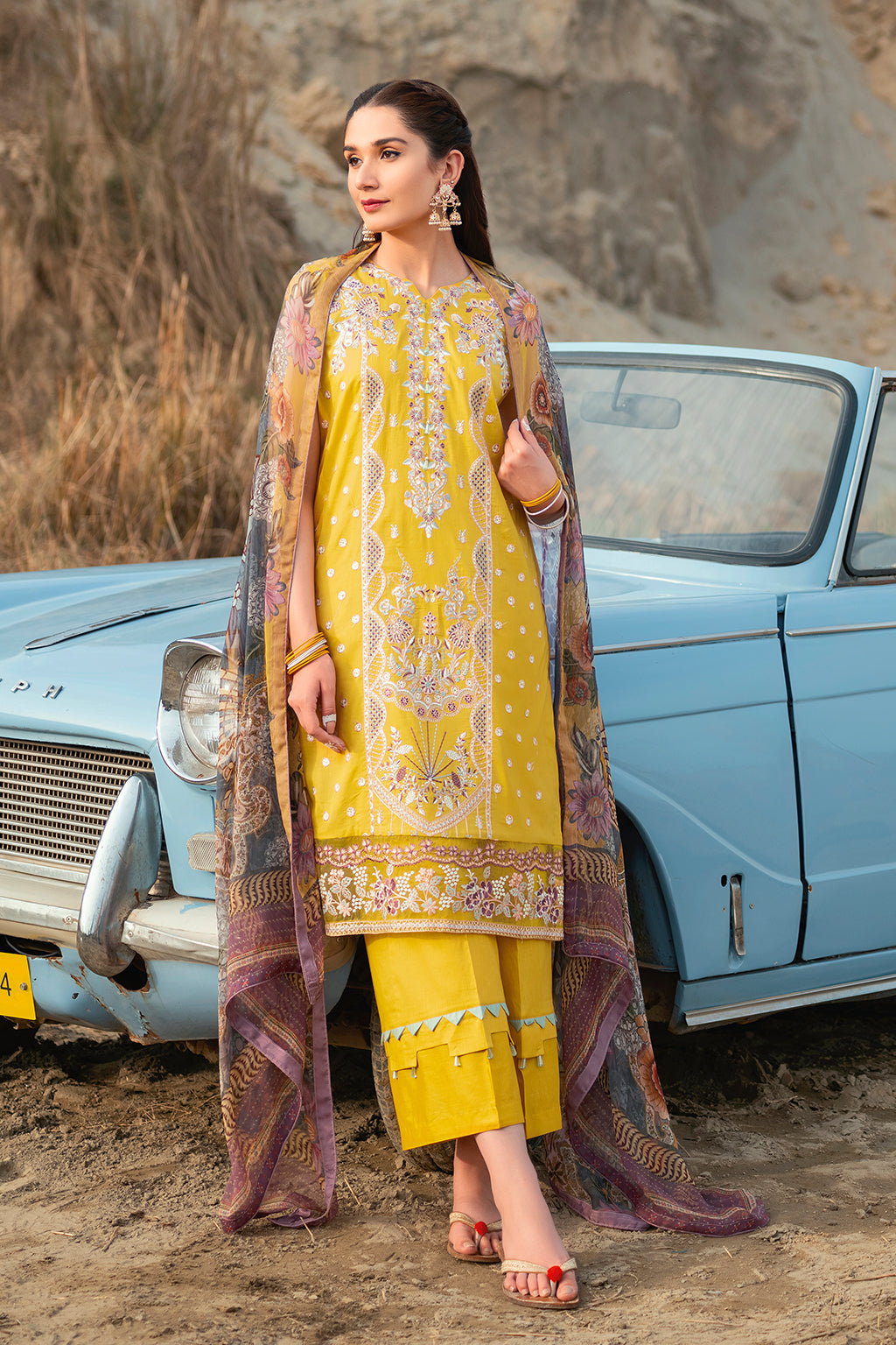 Y-609 | Ramsha Riwayat Luxury Lawn Vol 7 Collection | Unstitched Lawn Embroidered Suits