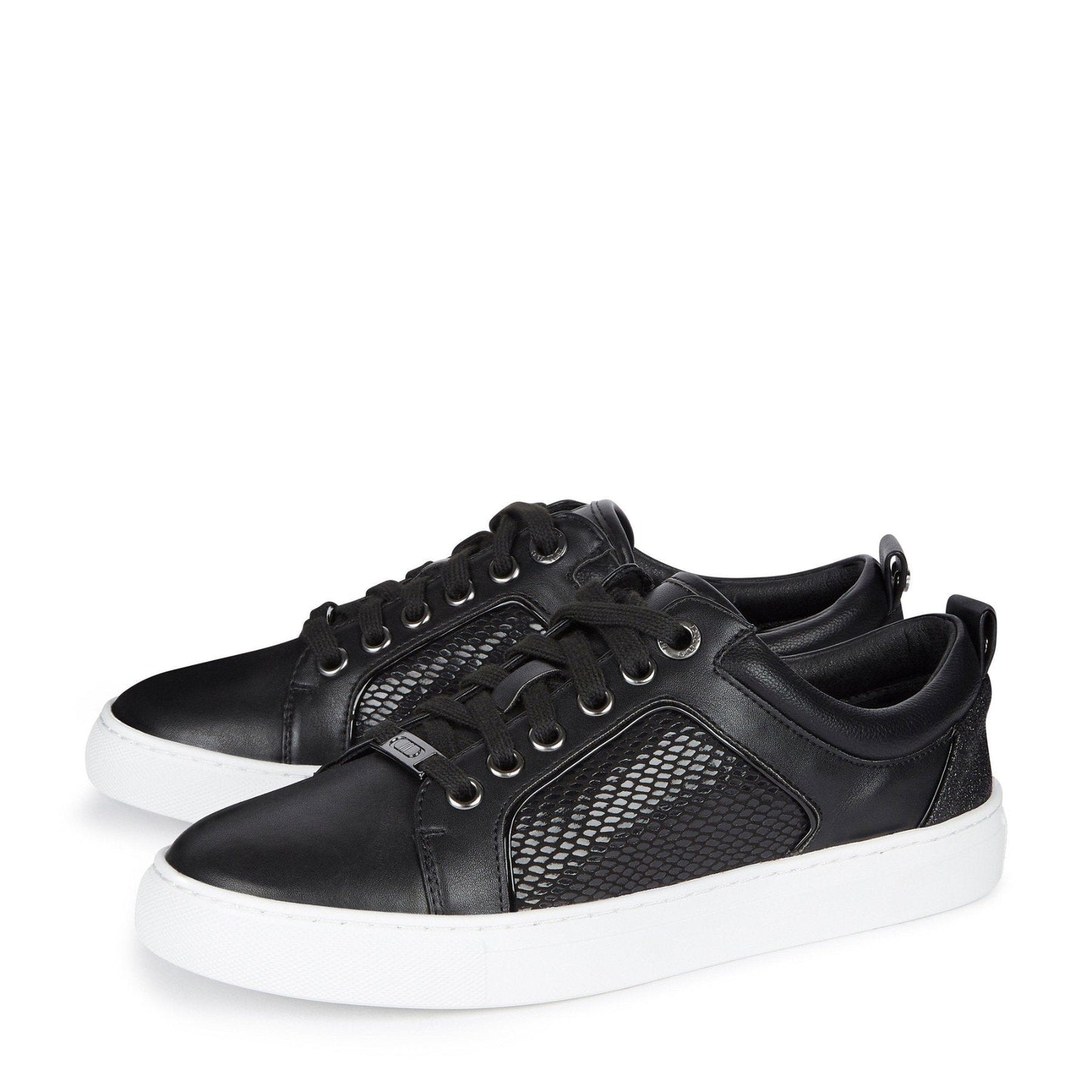 ESTEE - Black