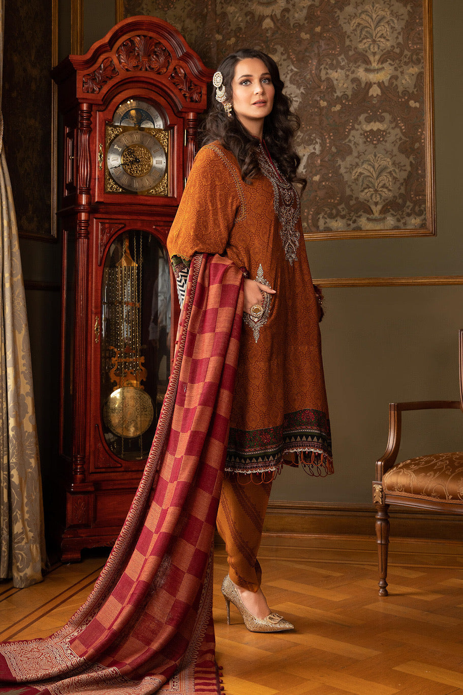 DL-908-Rust | Maria B Winter Linen Unstitched Collection 2021 | Unstitched Embroidered Linen Suits