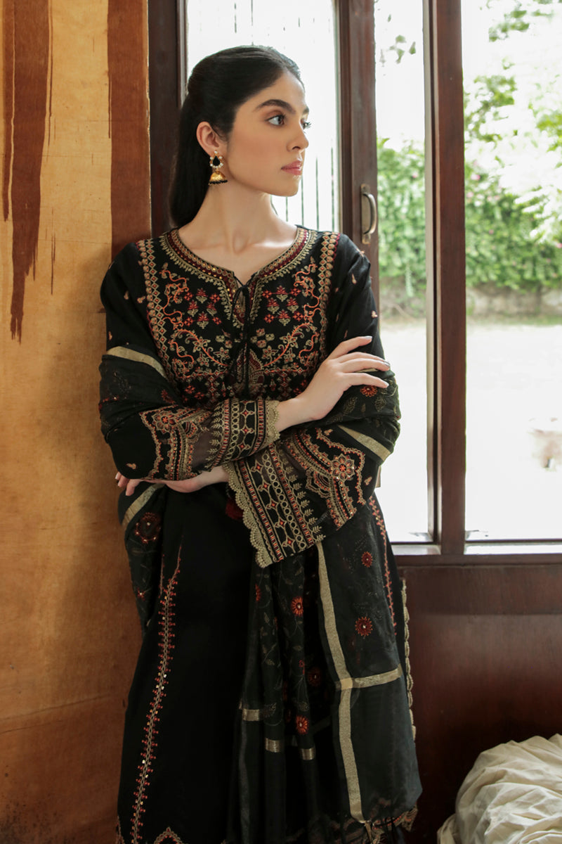 AQ-01 ZAREEN | Qalamkar Qline Dastak Summer Collection 2022 | Unstitched Embroidered Lawn Suits
