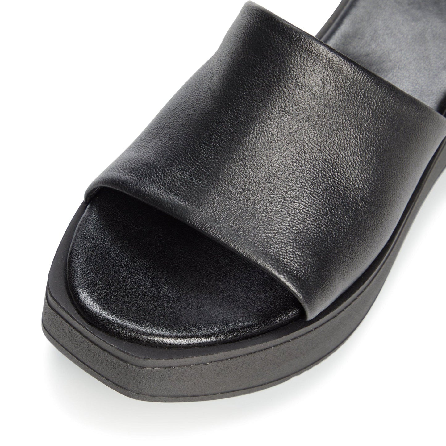 KADAS - BLACK