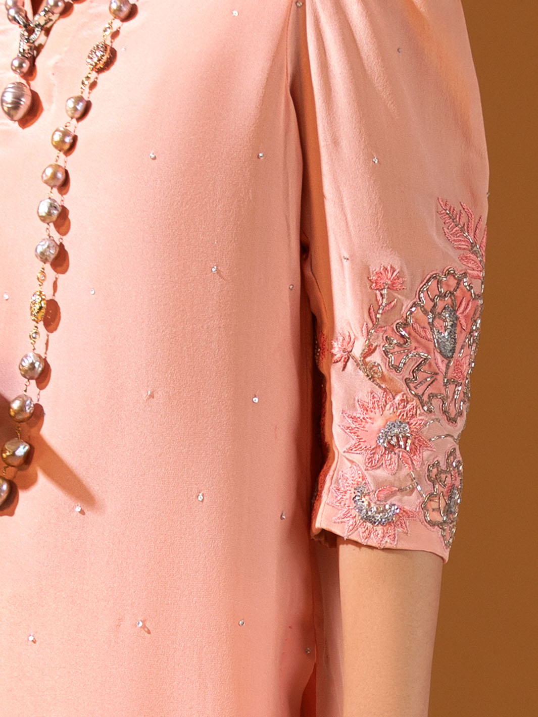 Muse | Mohtaram NUUR Luxury PRET Collection 2022 | Stitched Silk Suits