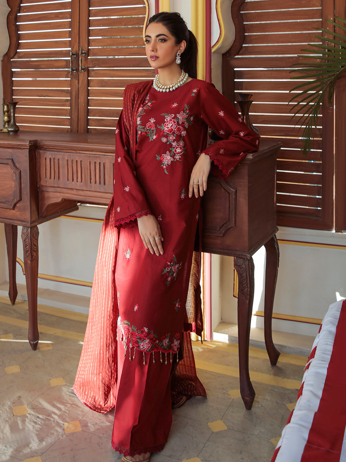 Nissa Festive By RajBari '22 D#04 | Unstitched Embroidered Jacquard Suit