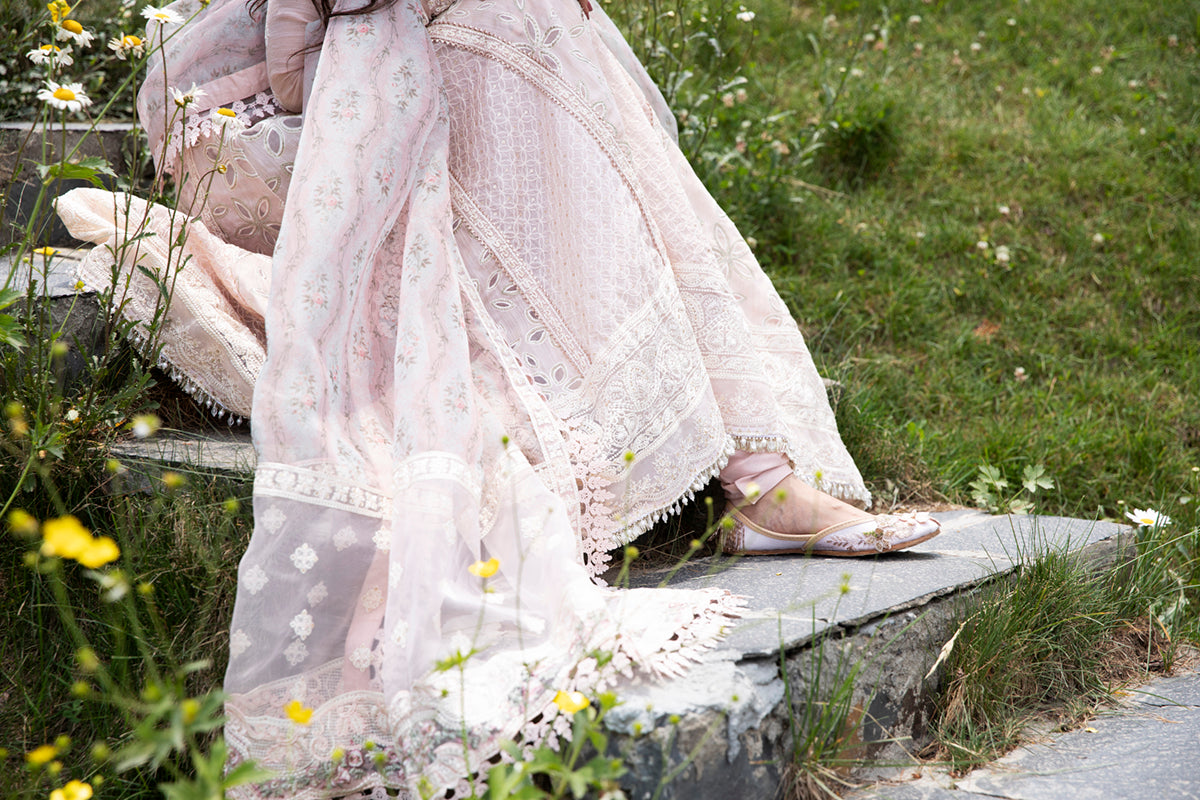 EB-08 DAISY | Qalamkar Rahi Luxury Festive Collection 2022 | Unstitched Embroidered Lawn Suits