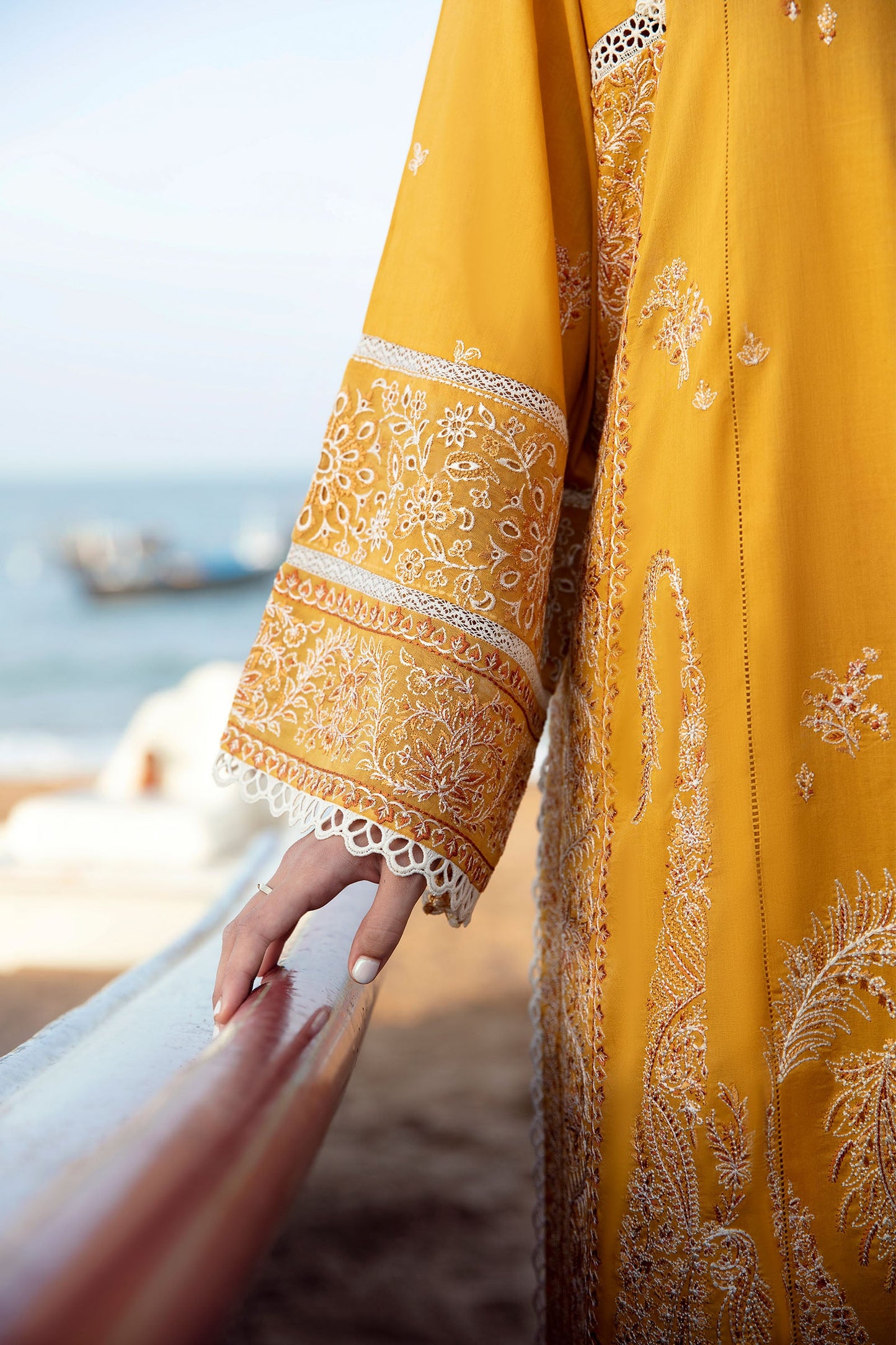 ISKELE (ZL23-01 B) | Zaha Lawn Collection 2023 | Embroidered Unstitched Lawn Suits