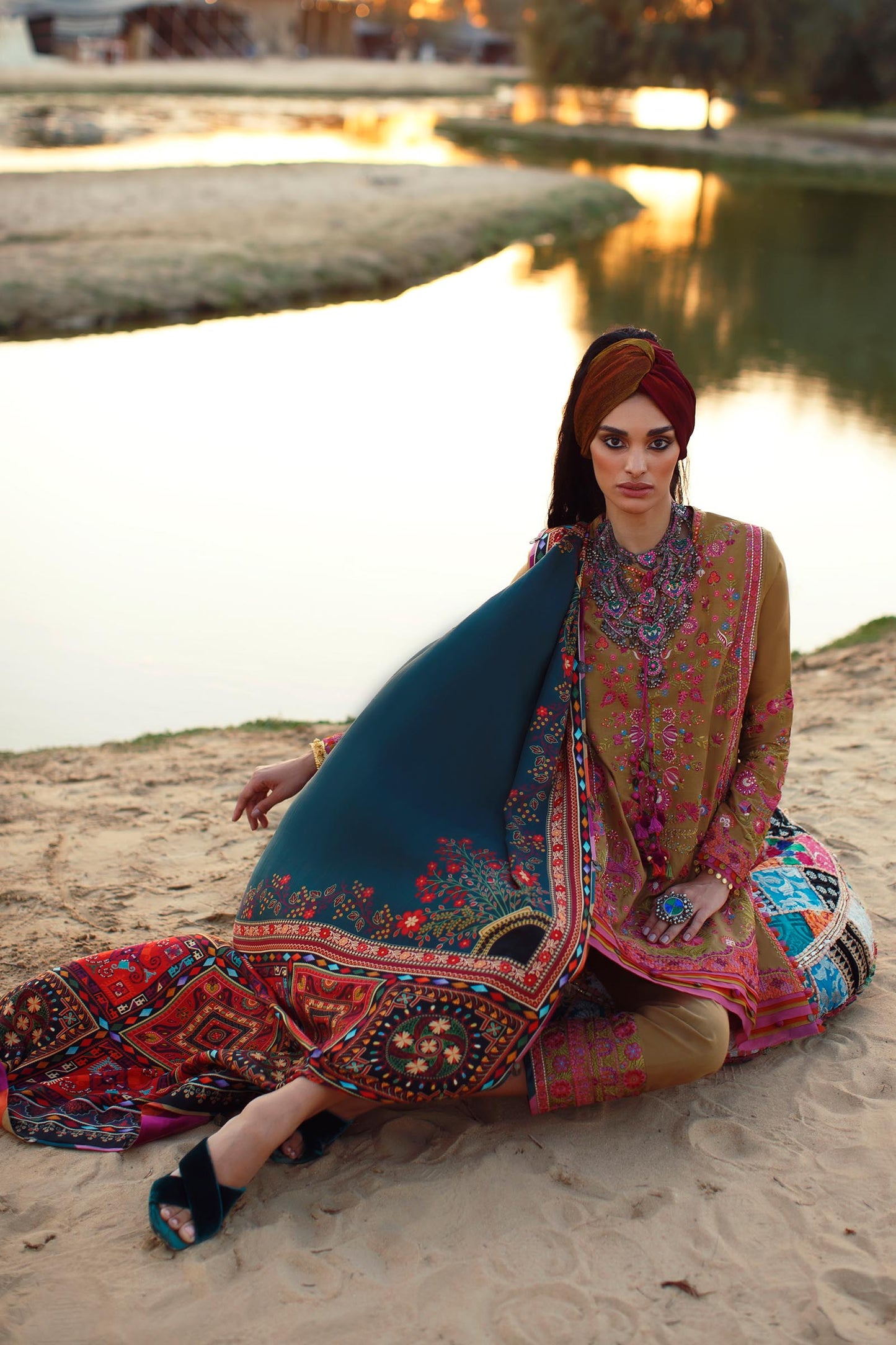 EL22-14 A (LYANNA) | Elan Lawn 2022 | Unstitched Embroidered Lawn Suit