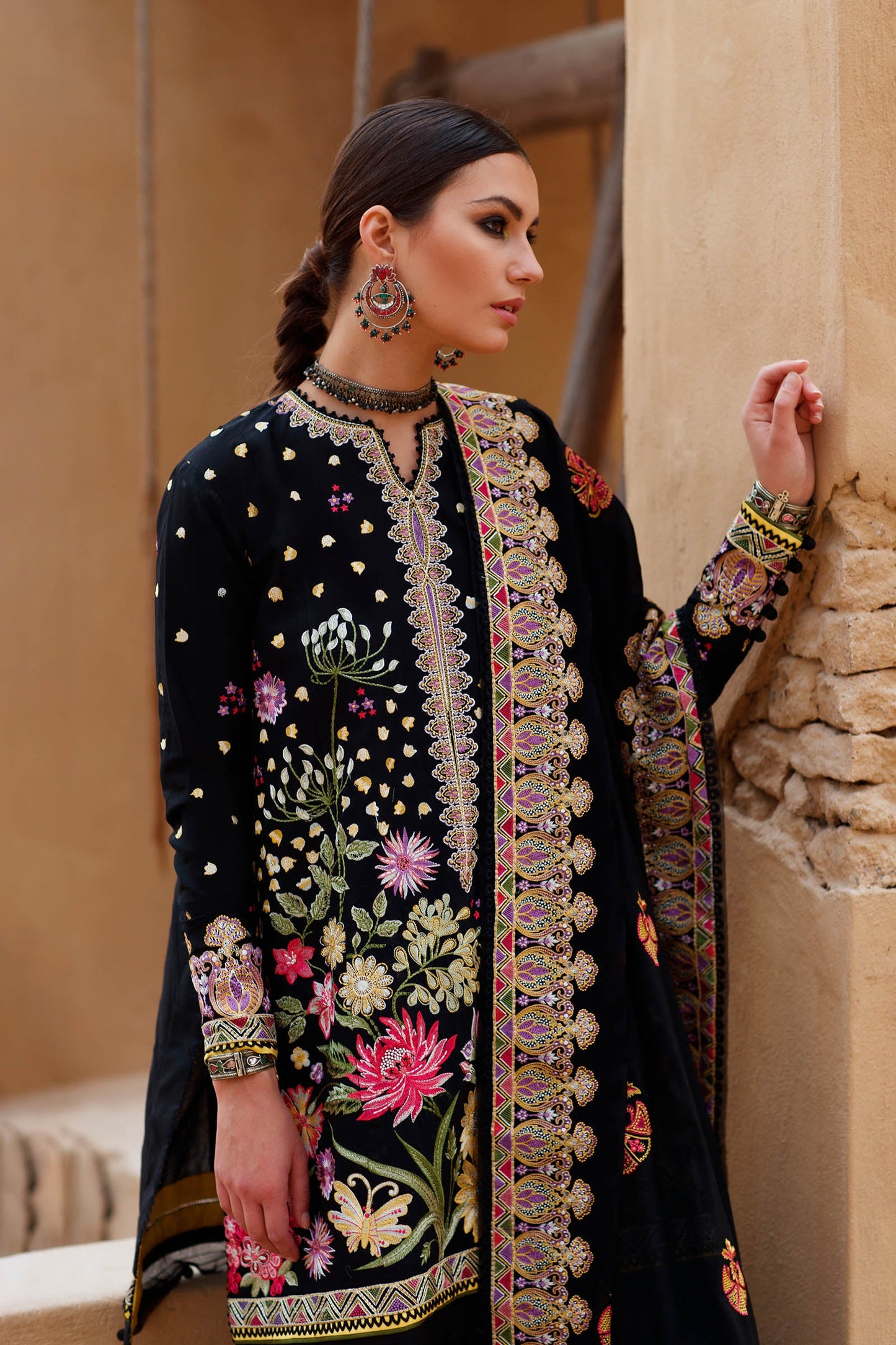 TAVOUS (ZL22-09 A) | Zaha Summer Lawn Collection 2022 | Unstitched Embroidered Lawn Suits