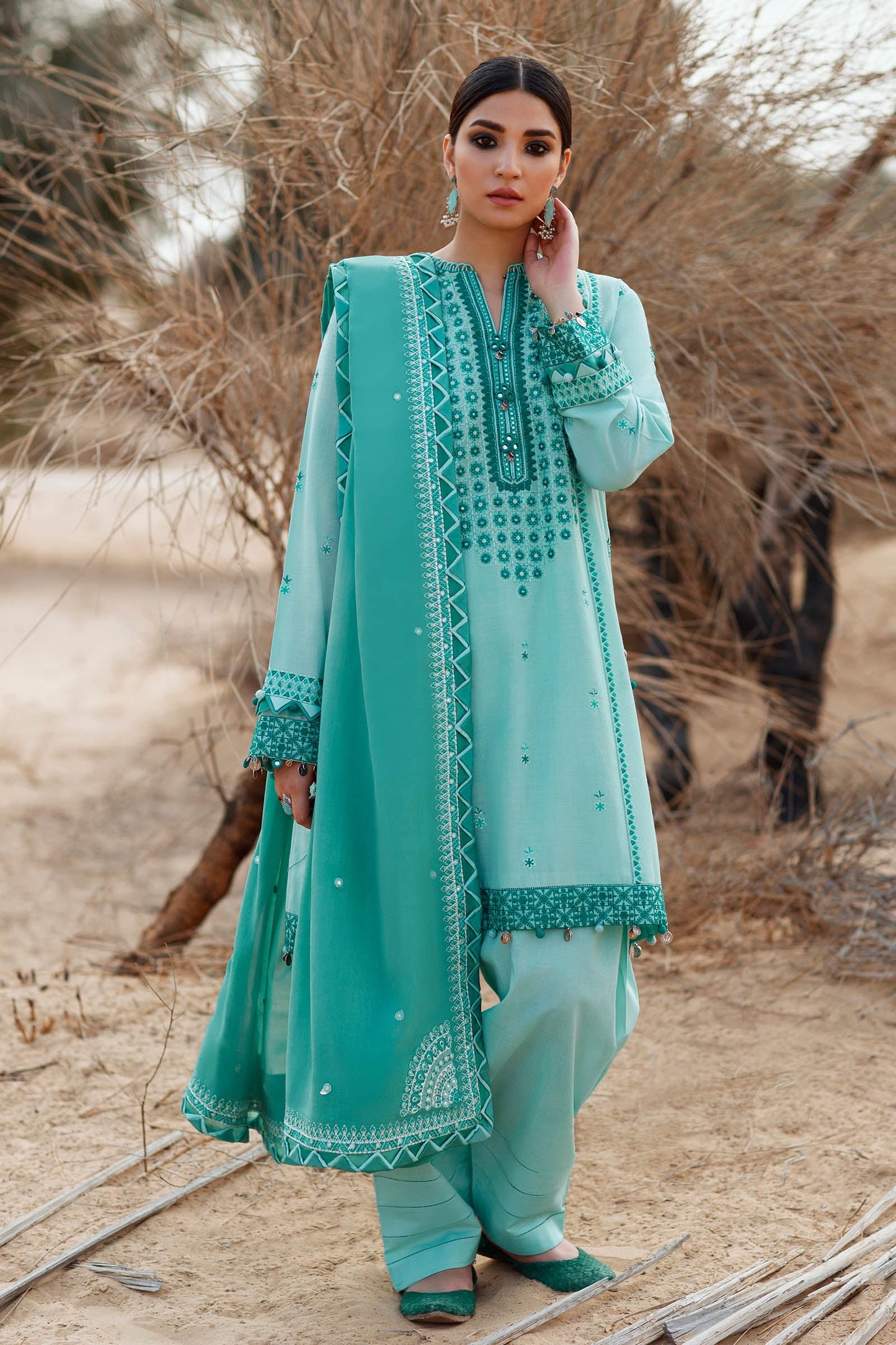 FEZEH (ZL22-02 A | Zaha Summer Lawn Collection 2022 | Unstitched Embroidered Lawn Suits